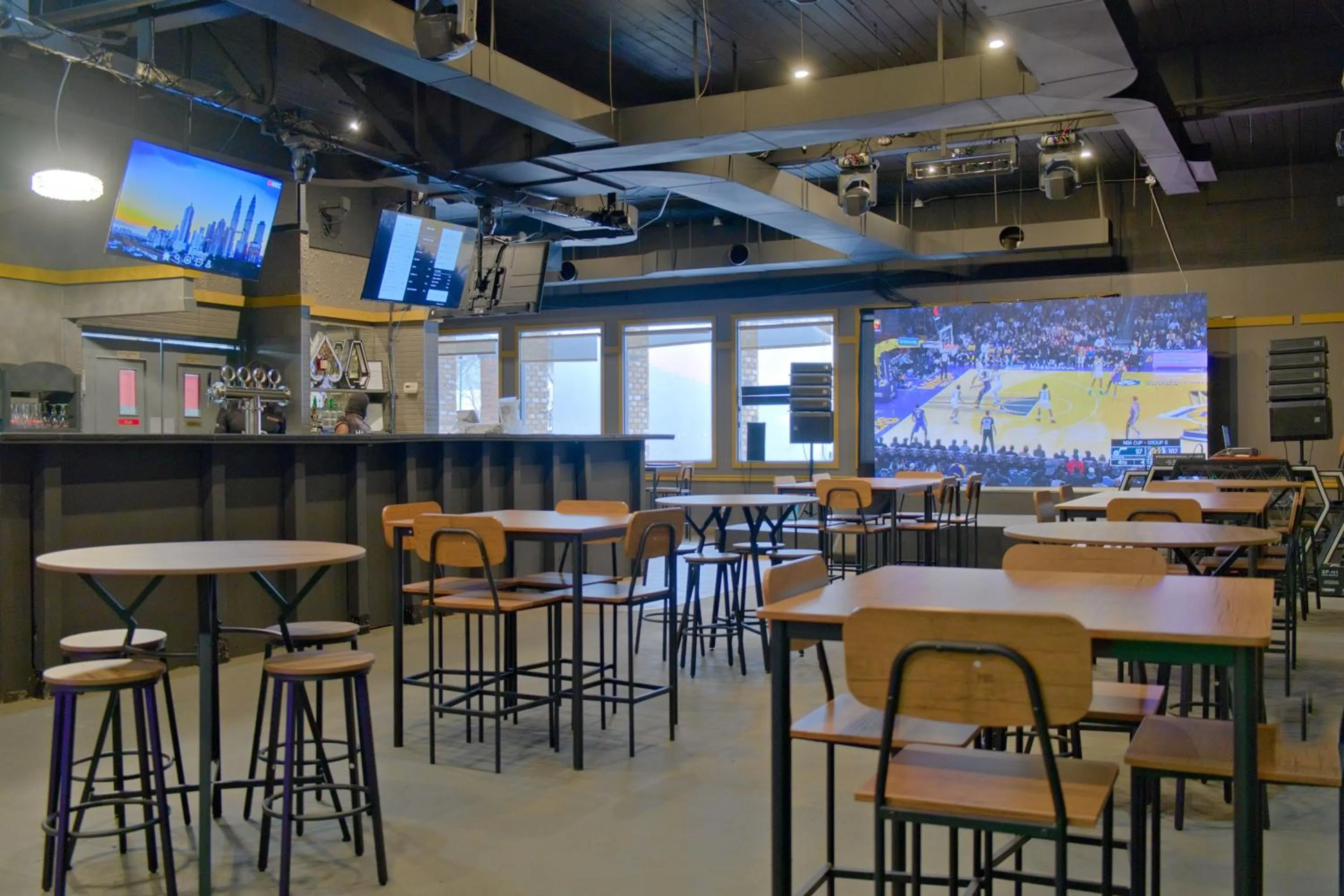 Restaurant/places to eat in Midtown Premium