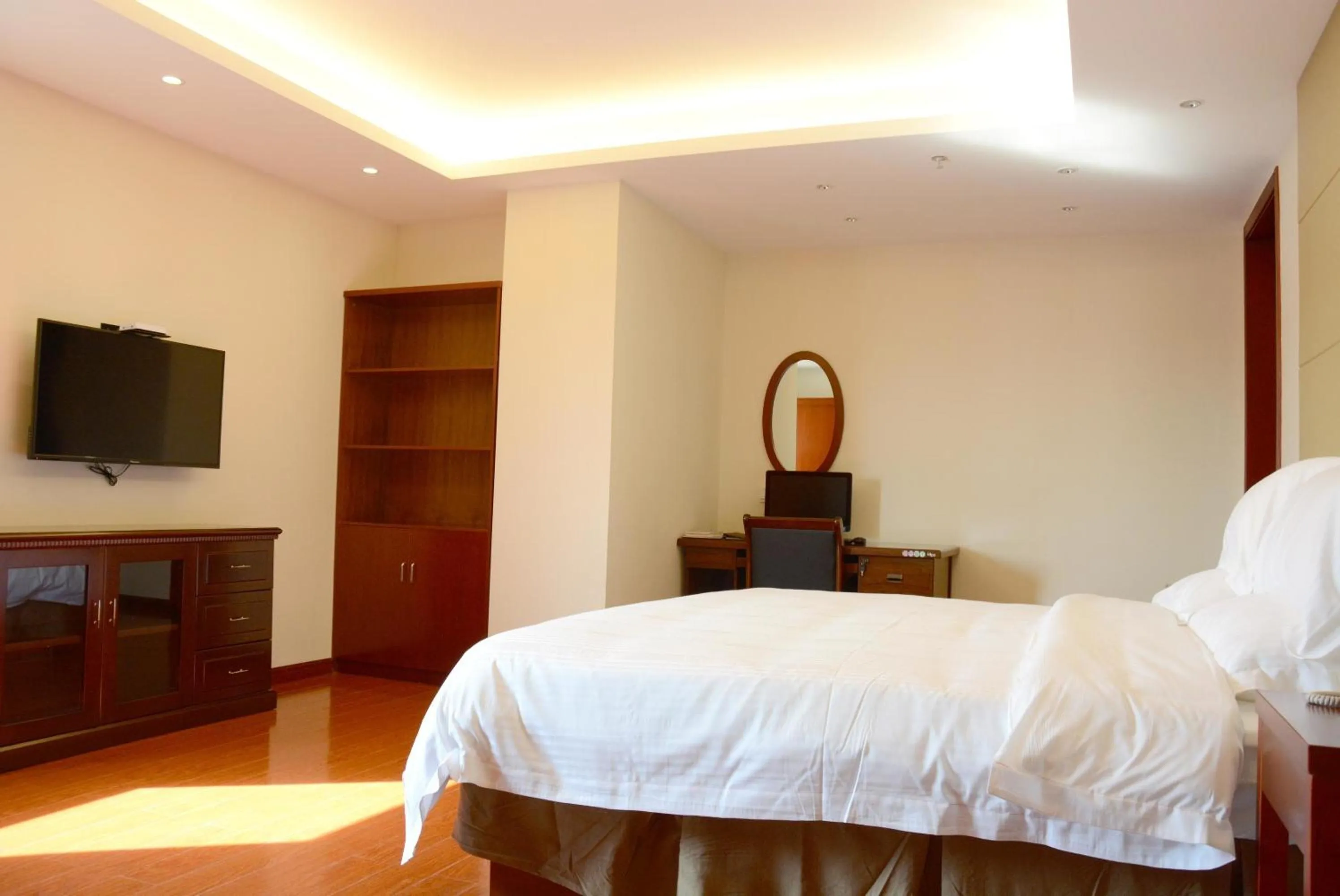 Photo of the whole room in GreenTree Inn JiangSu WuXi YiXing East LongTan Road DongJiu Business Hotel
