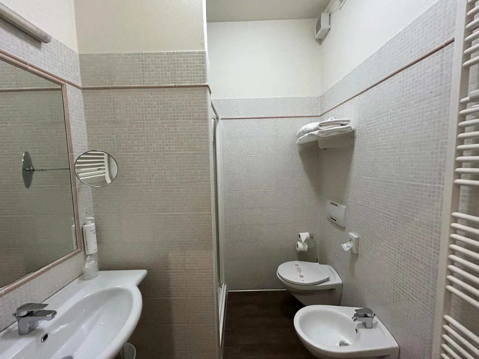 Bathroom in Best Western Cesena Hotel