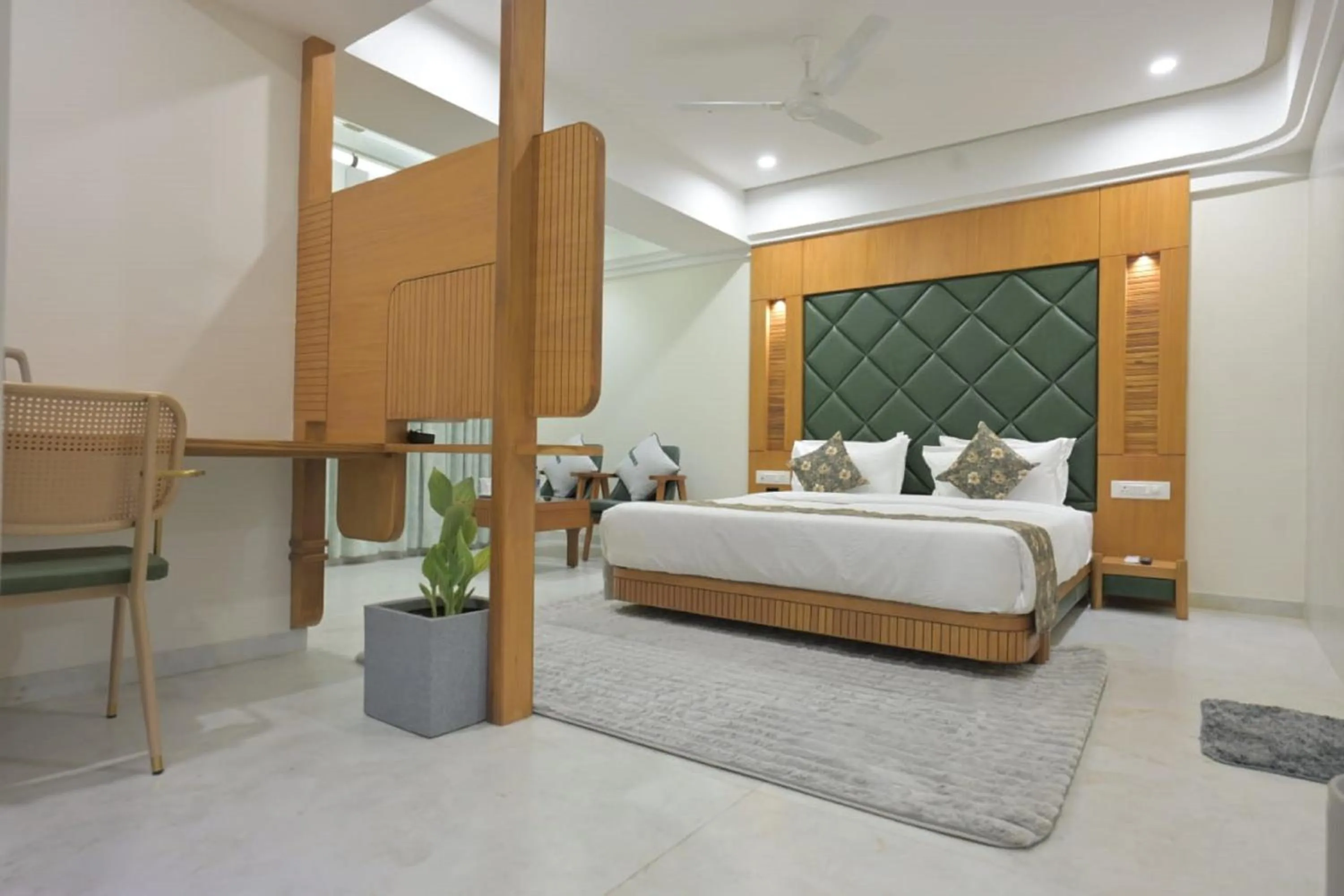 Bed in Hotel Grand Arose