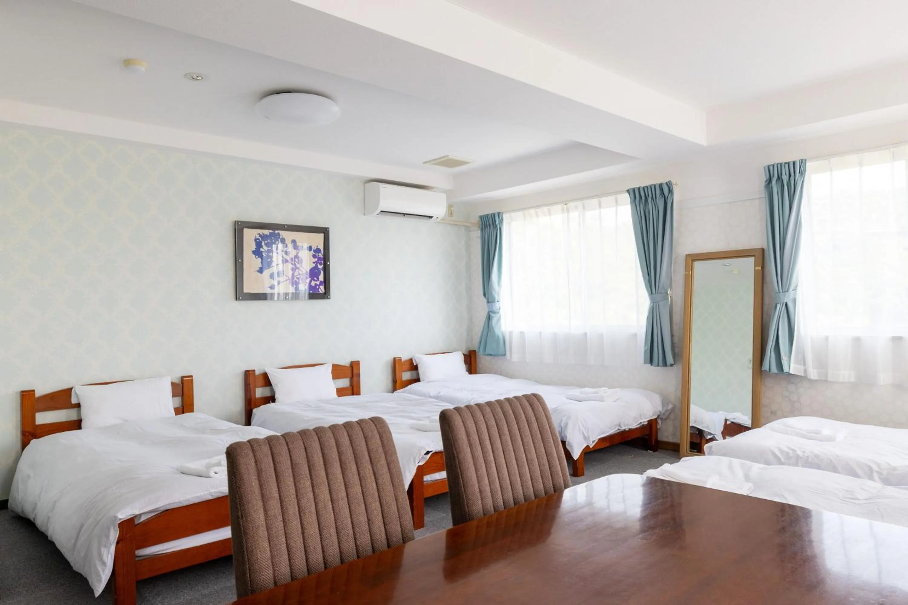 Bed in Grampus Inn Shirahama