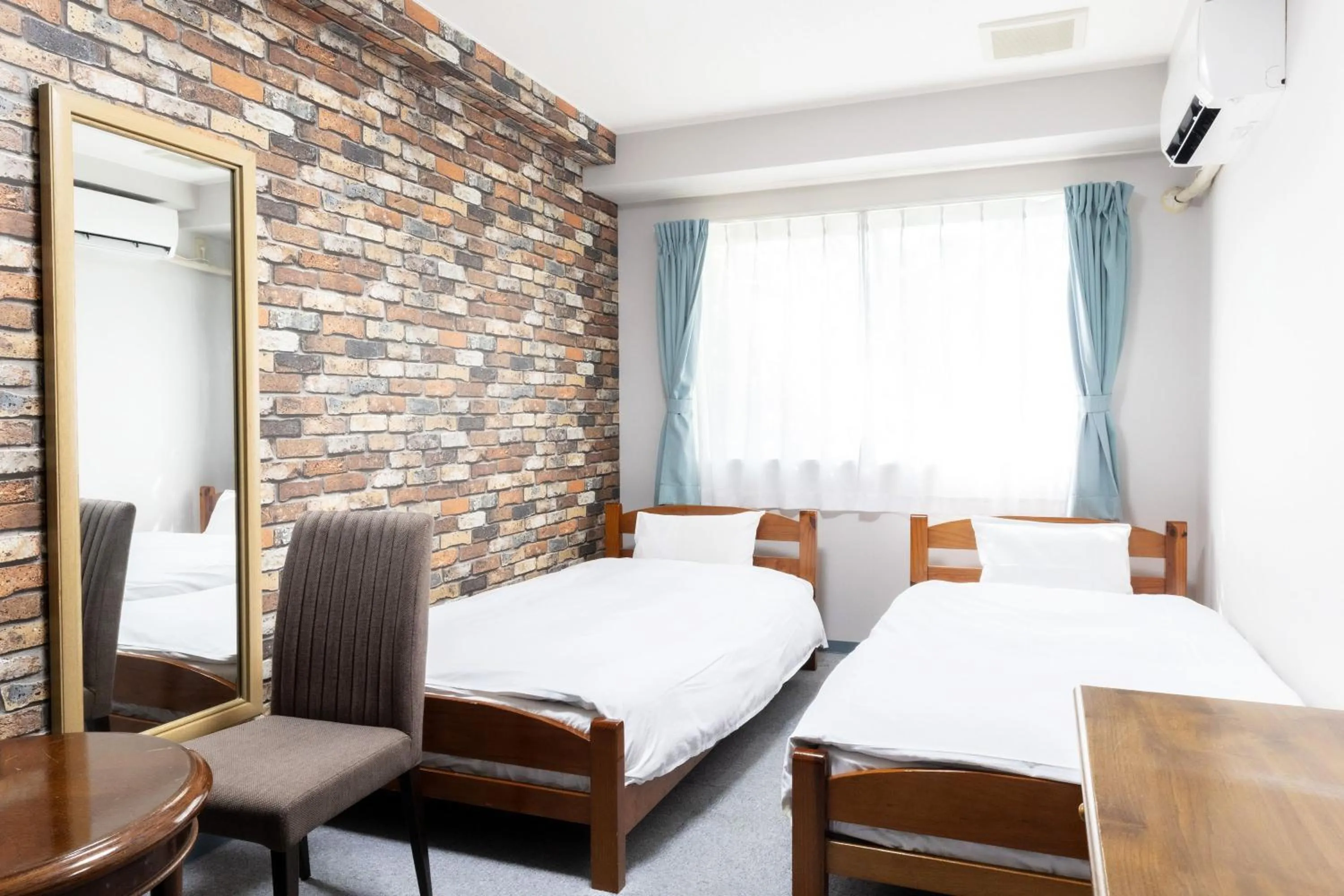 Bed in Grampus Inn Shirahama