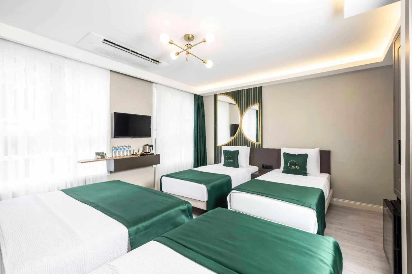 Living room, Bed in Sistina Old City Hotel