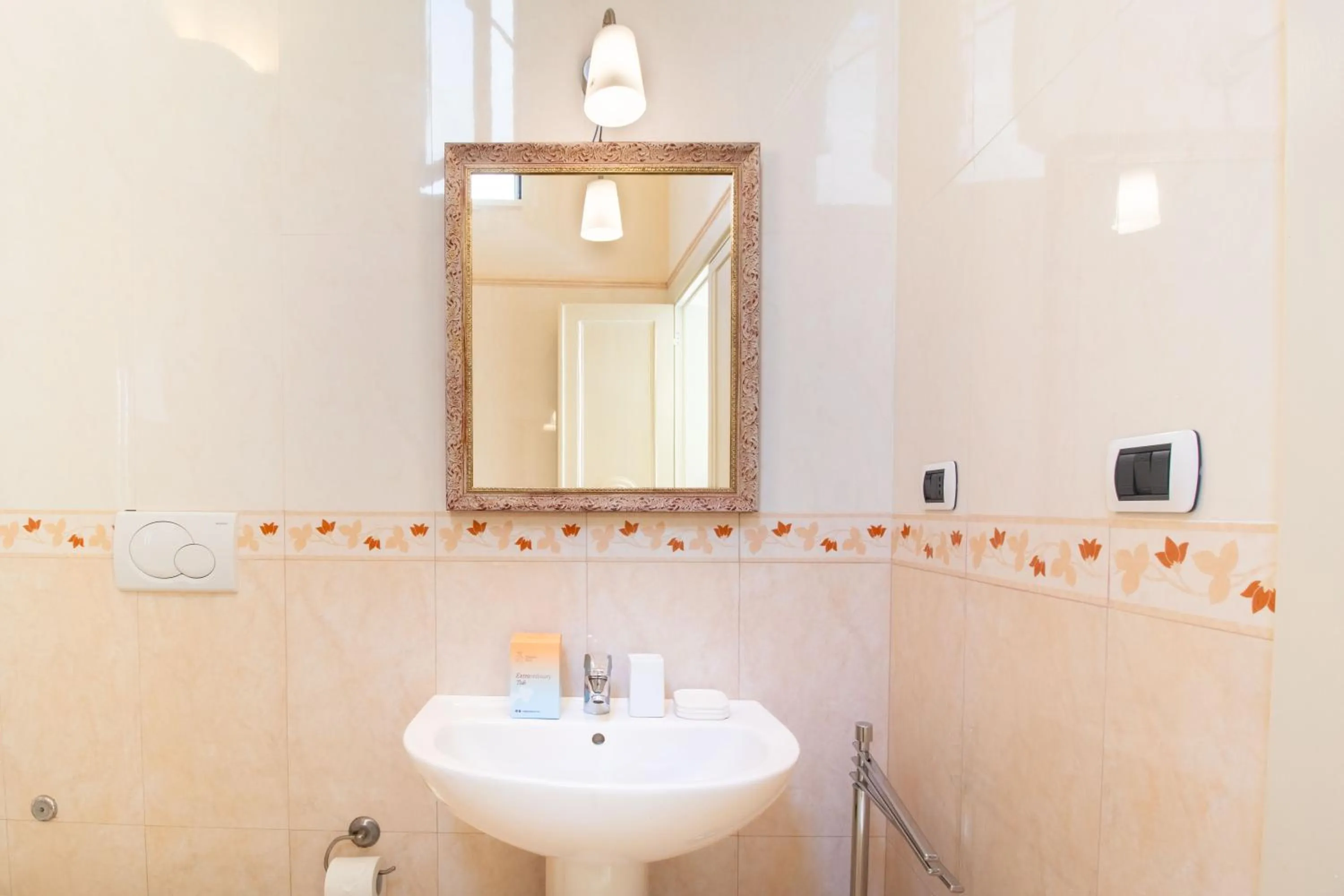 Toilet in Palazzo Zacà