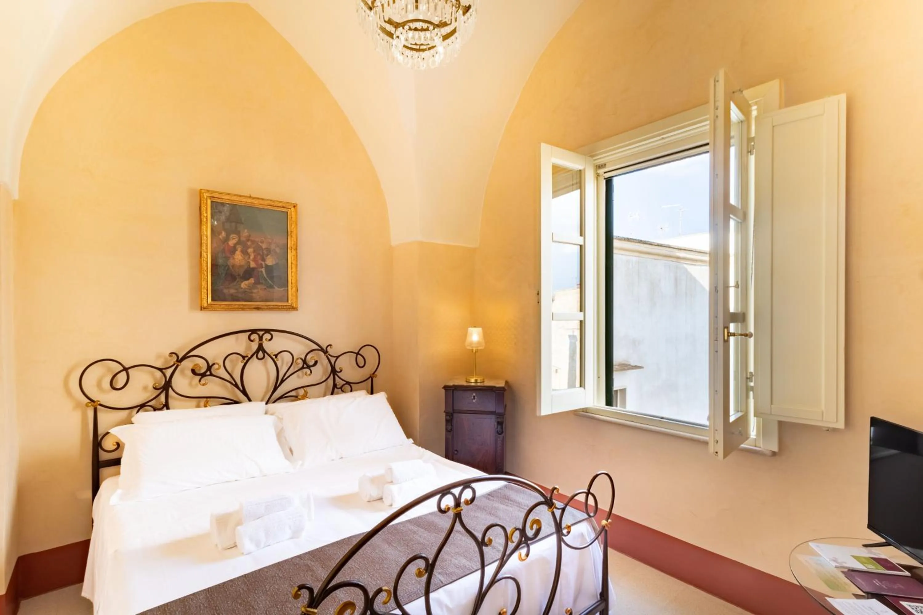 Bedroom, Bed in Palazzo Zacà