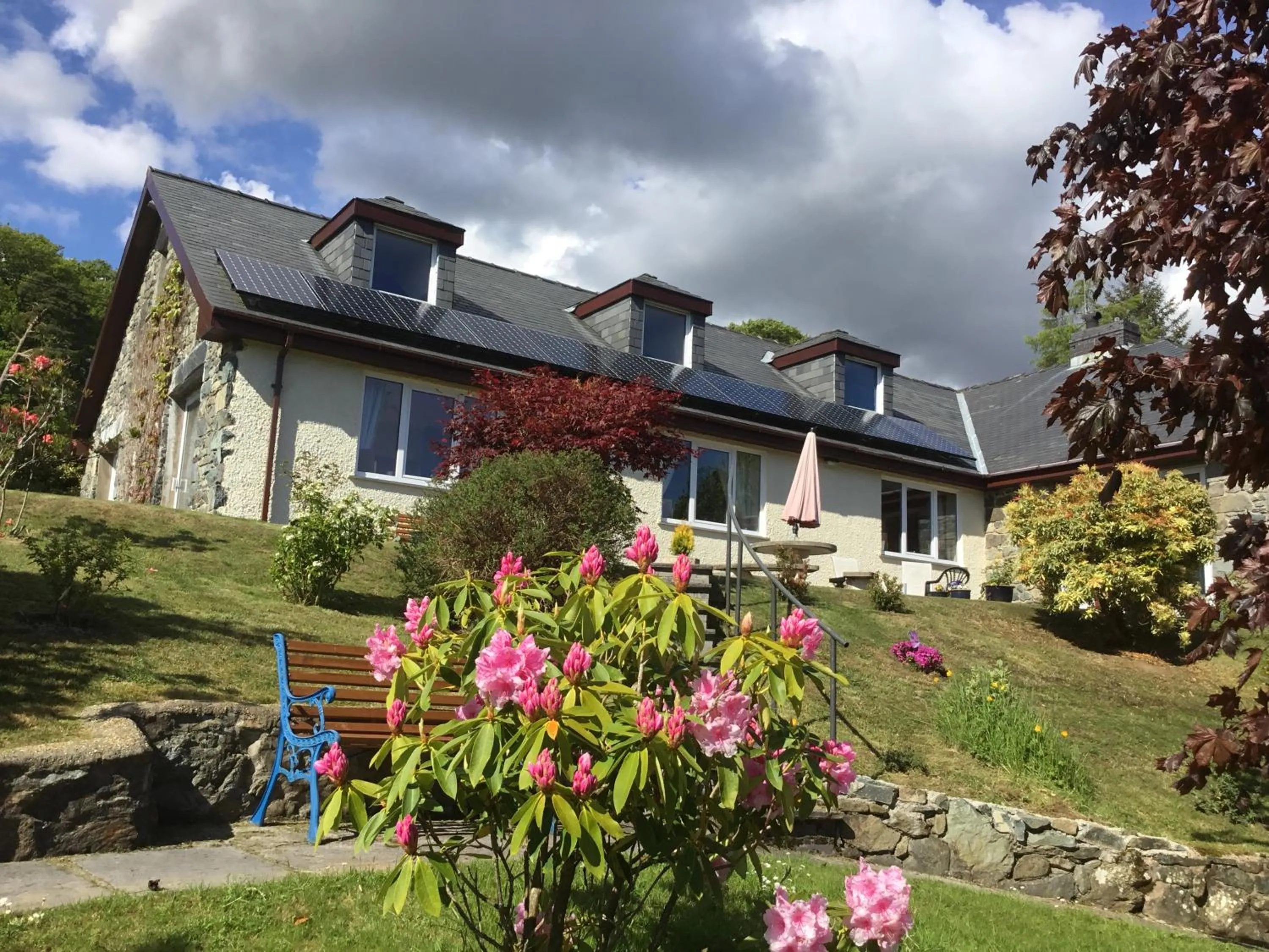 Property building in Heulwen Guest House