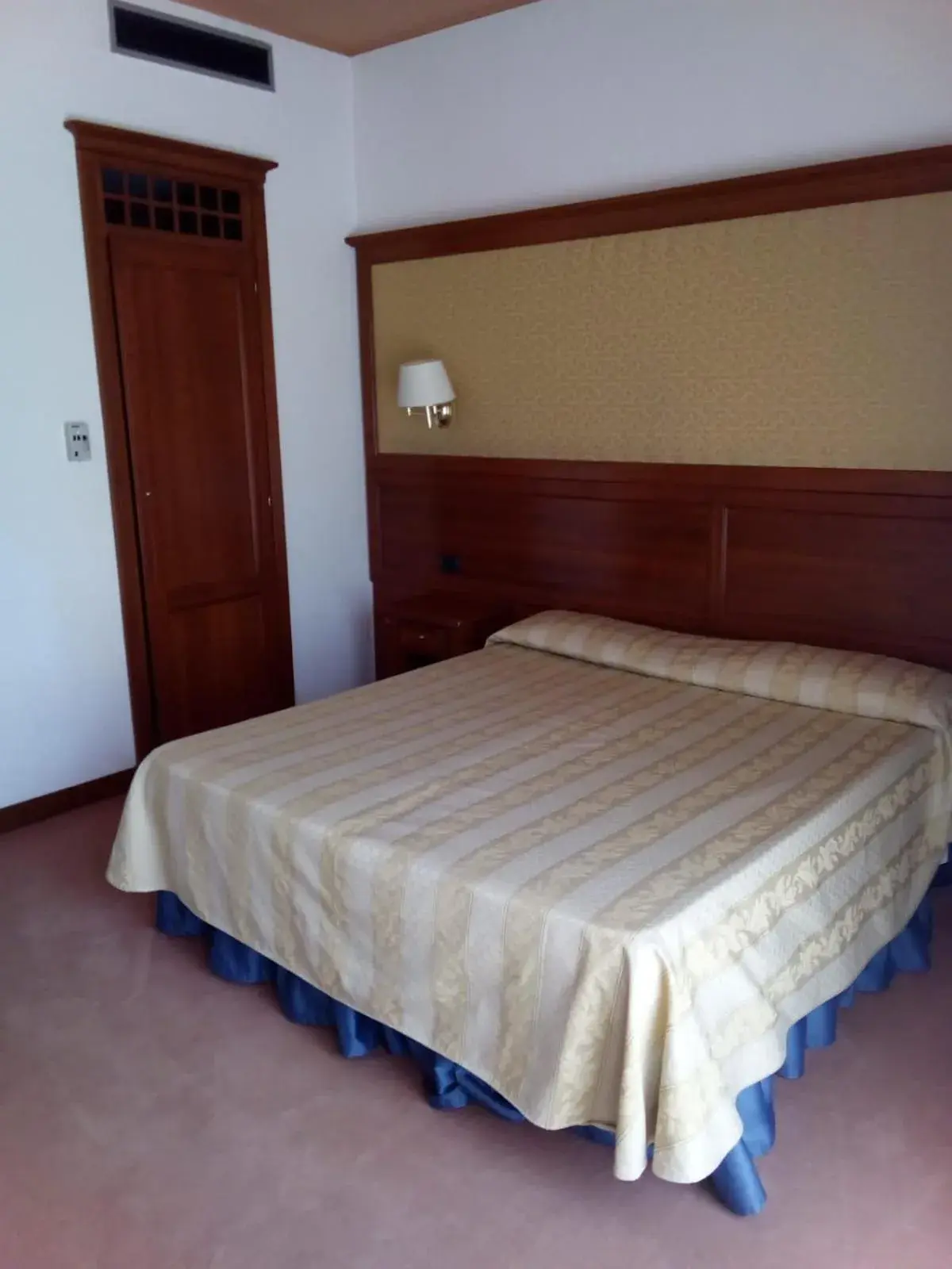 Double or Twin Room in Balletti Park Hotel Double or Twin Room in Balletti Park Hotel