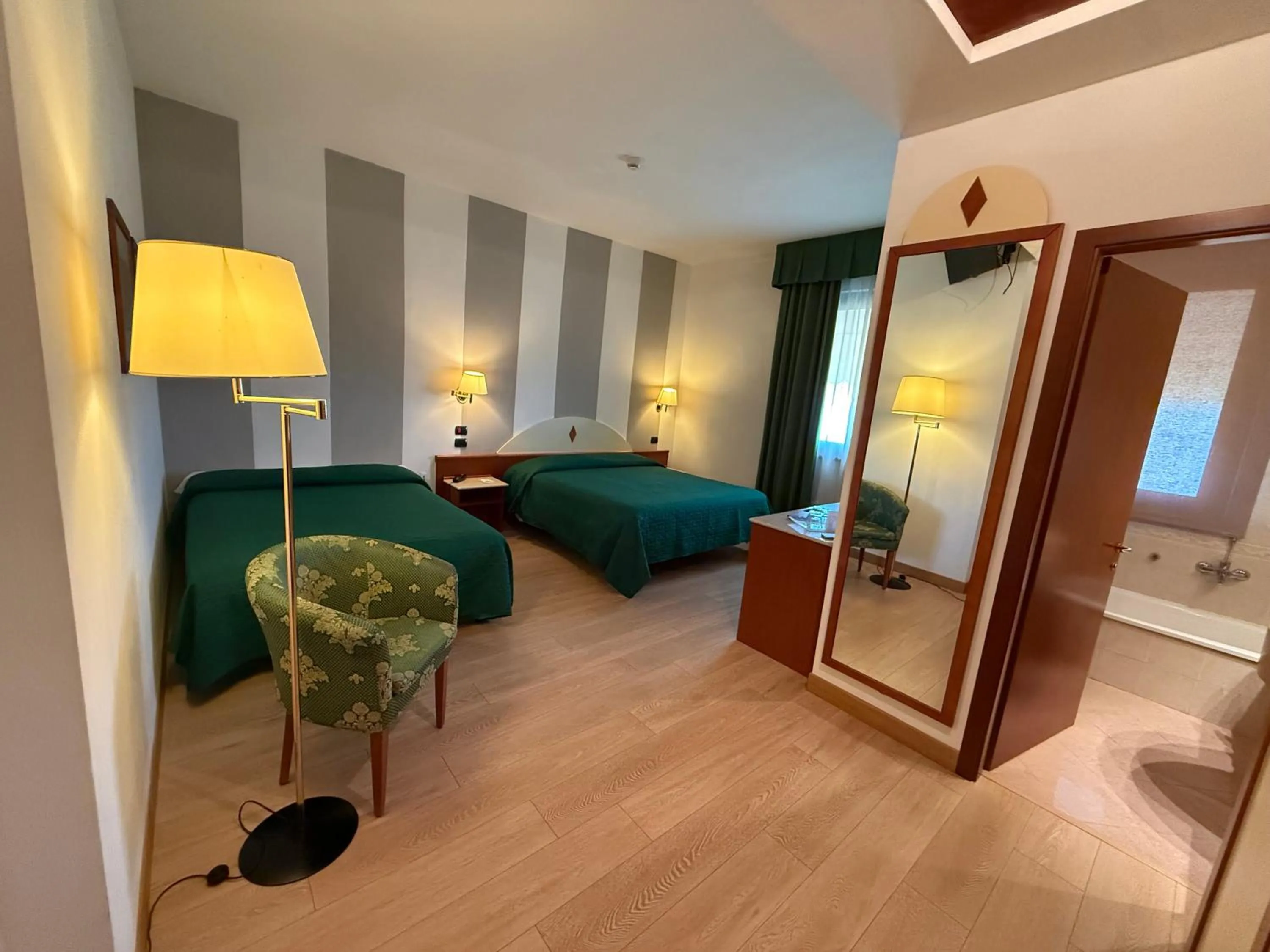 Bed in Hotel Le Ville