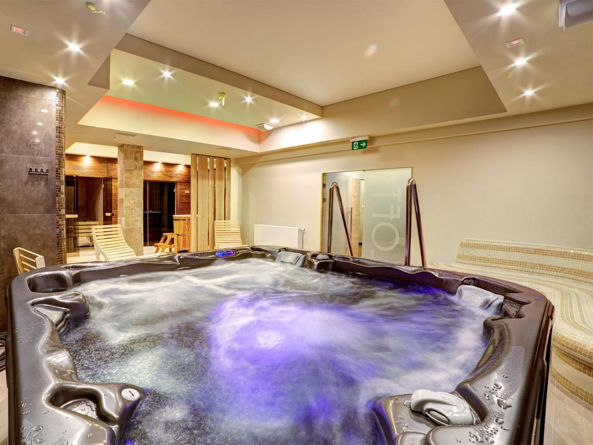 Activities in Hotel Loft 1898