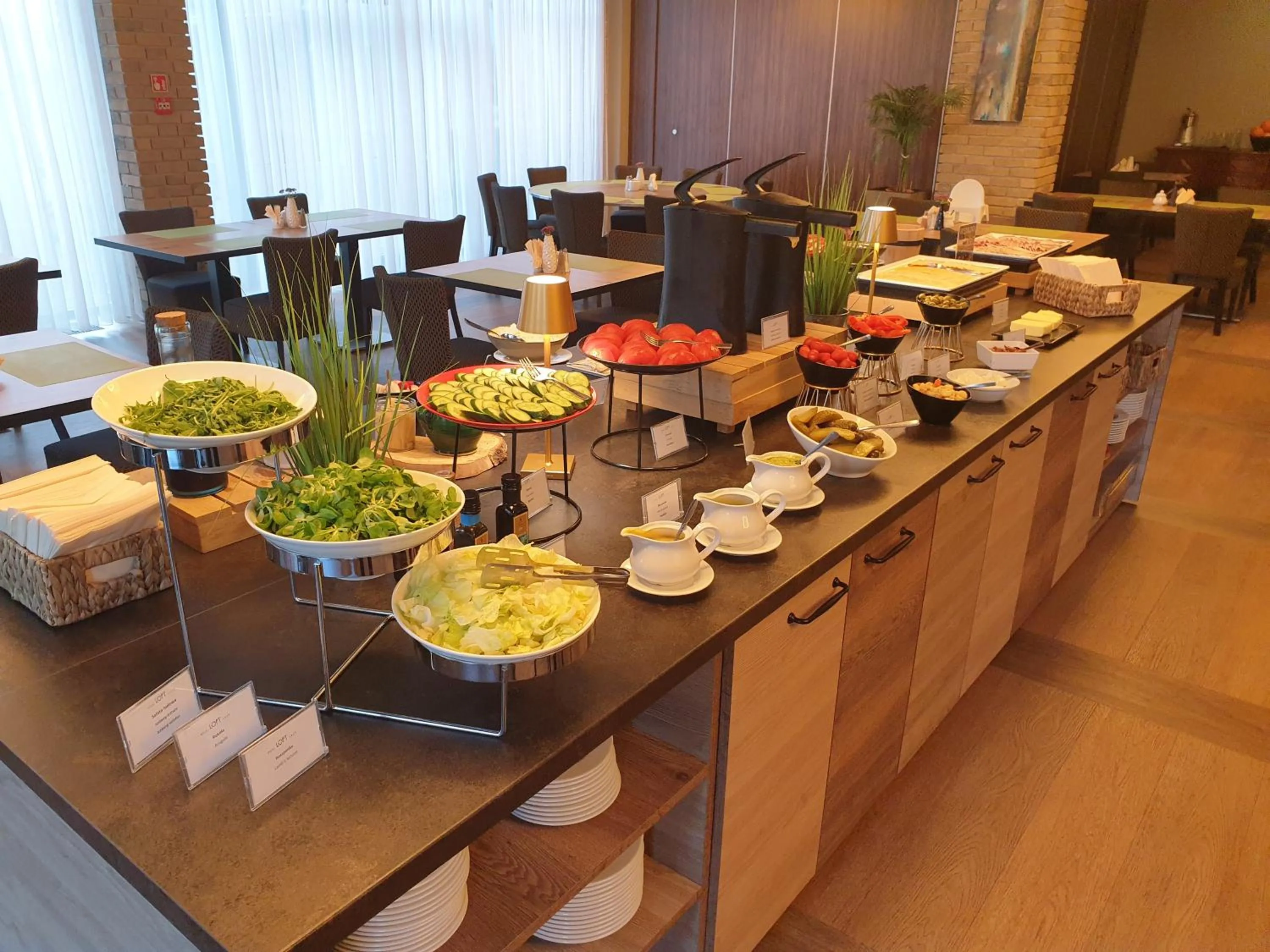 Breakfast in Hotel Loft 1898