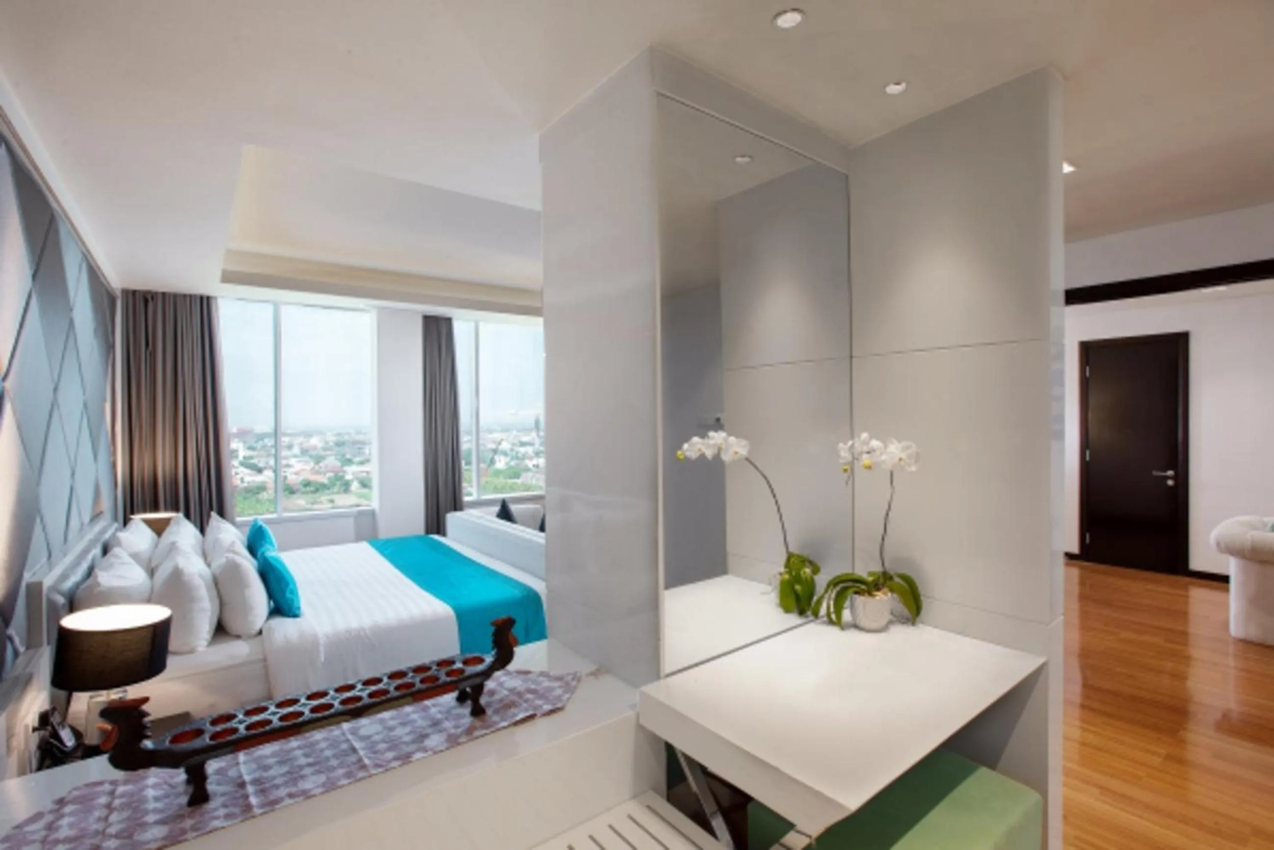 Bedroom, Bed in The Alana Hotel & Convention Center Solo by ASTON