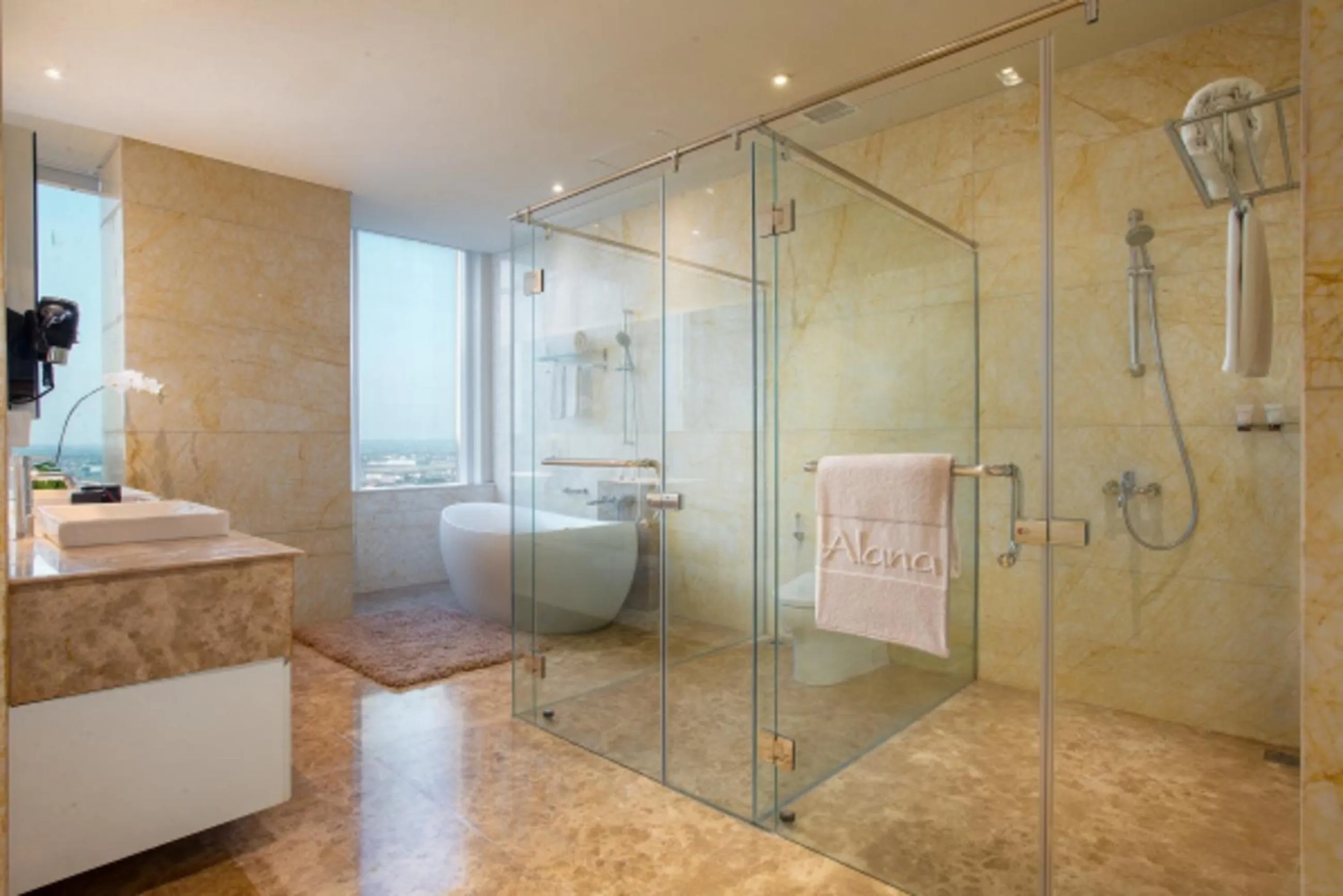 Bathroom in The Alana Hotel & Convention Center Solo by ASTON