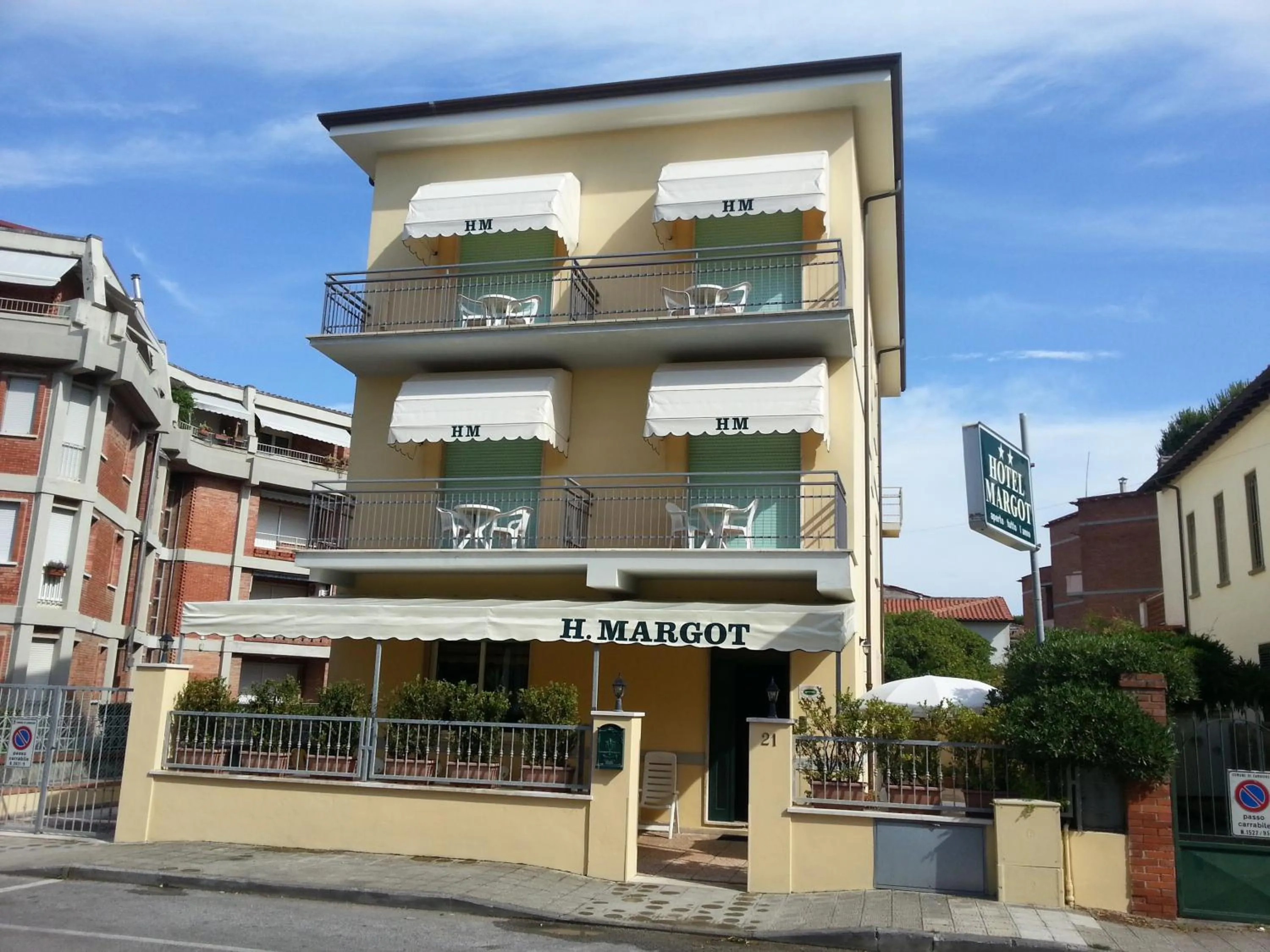 Property building in Hotel Margot