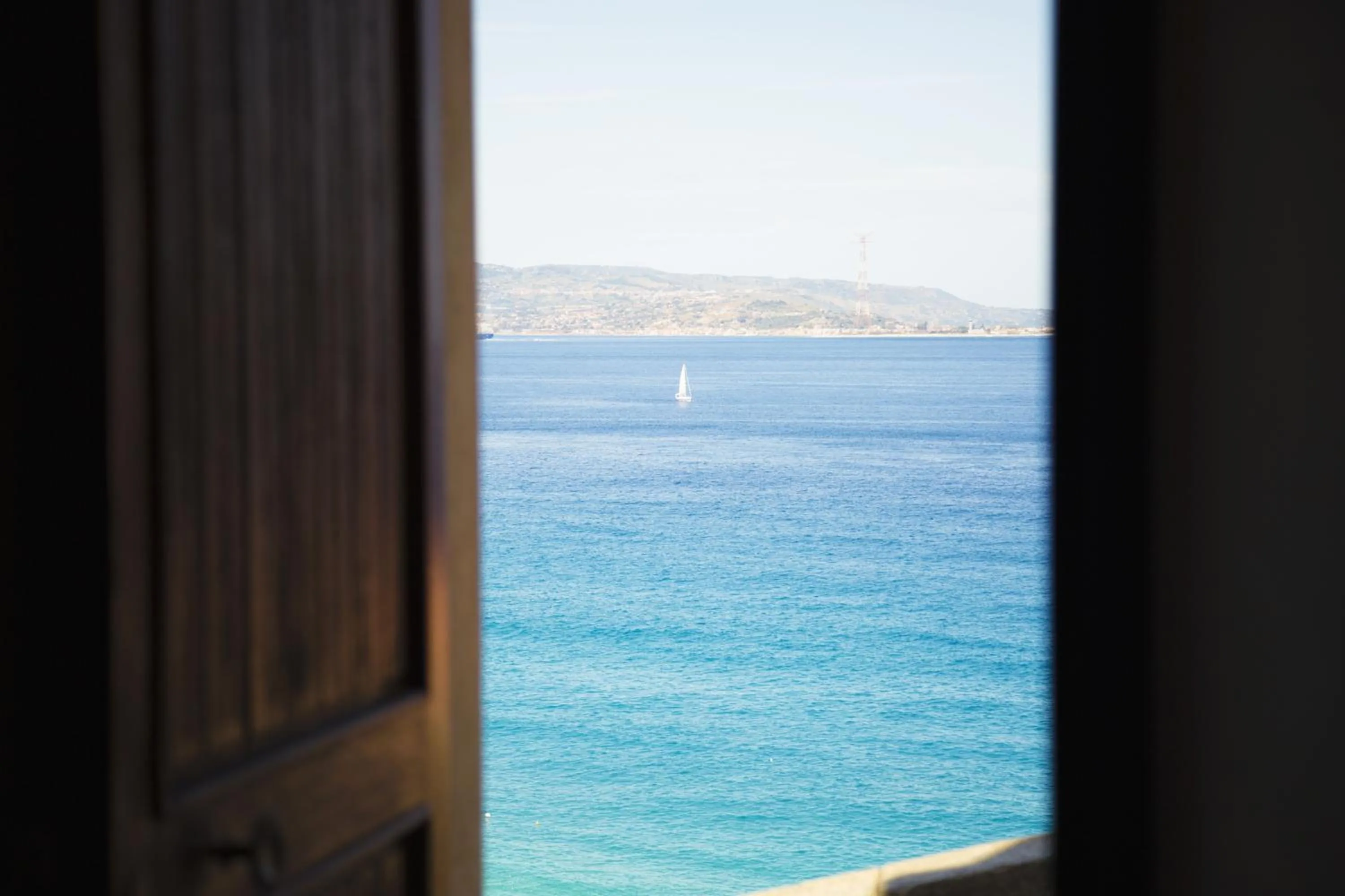 Sea view in B&B Sunshine