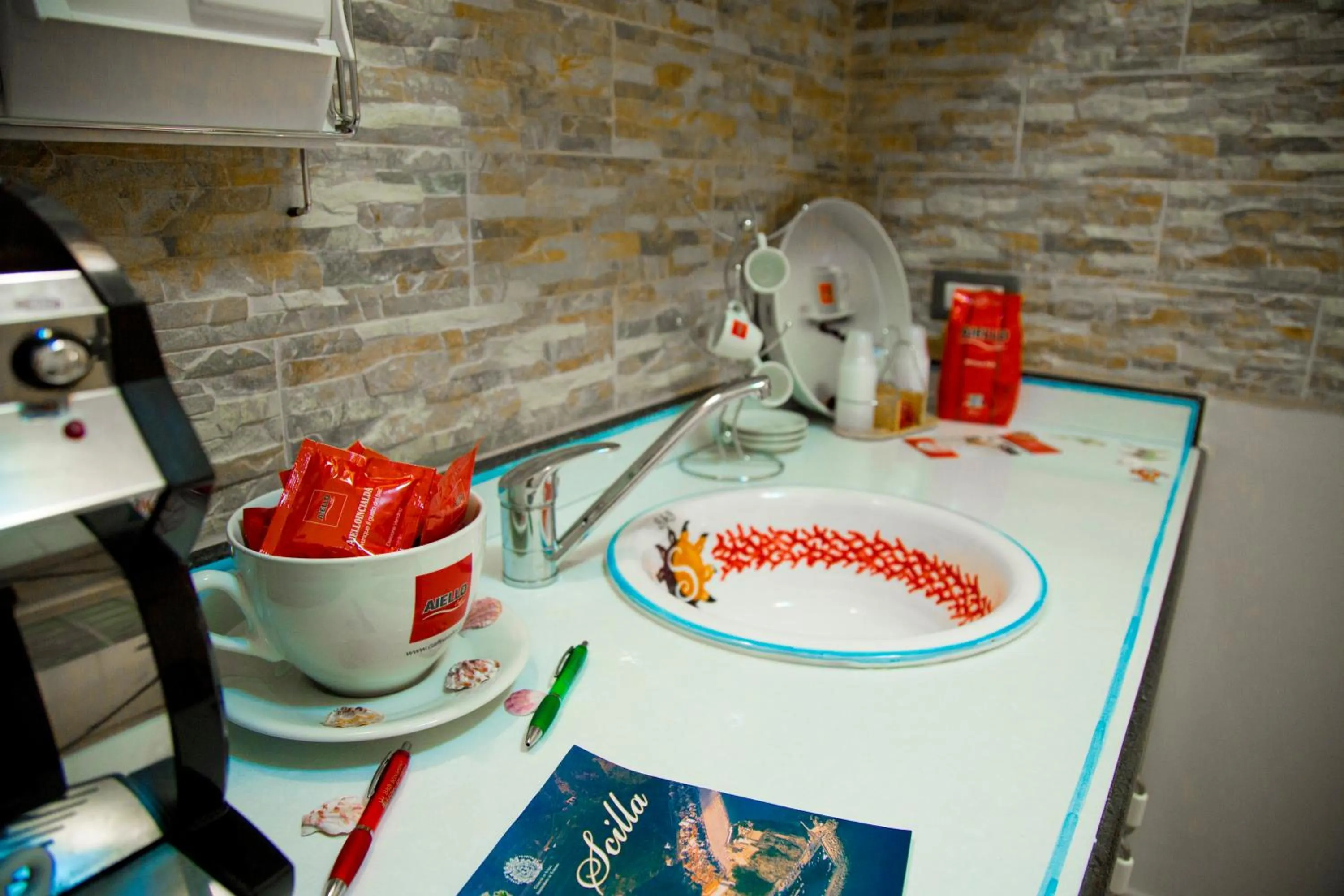 Coffee/tea facilities in B&B Sunshine