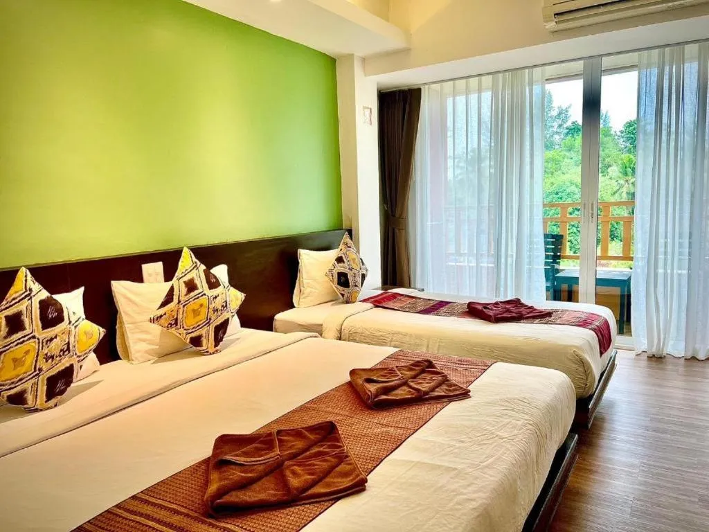 Bed in Lanta For Rest Boutique