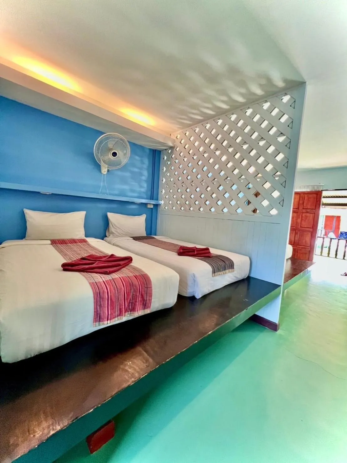 Bed in Lanta For Rest Boutique