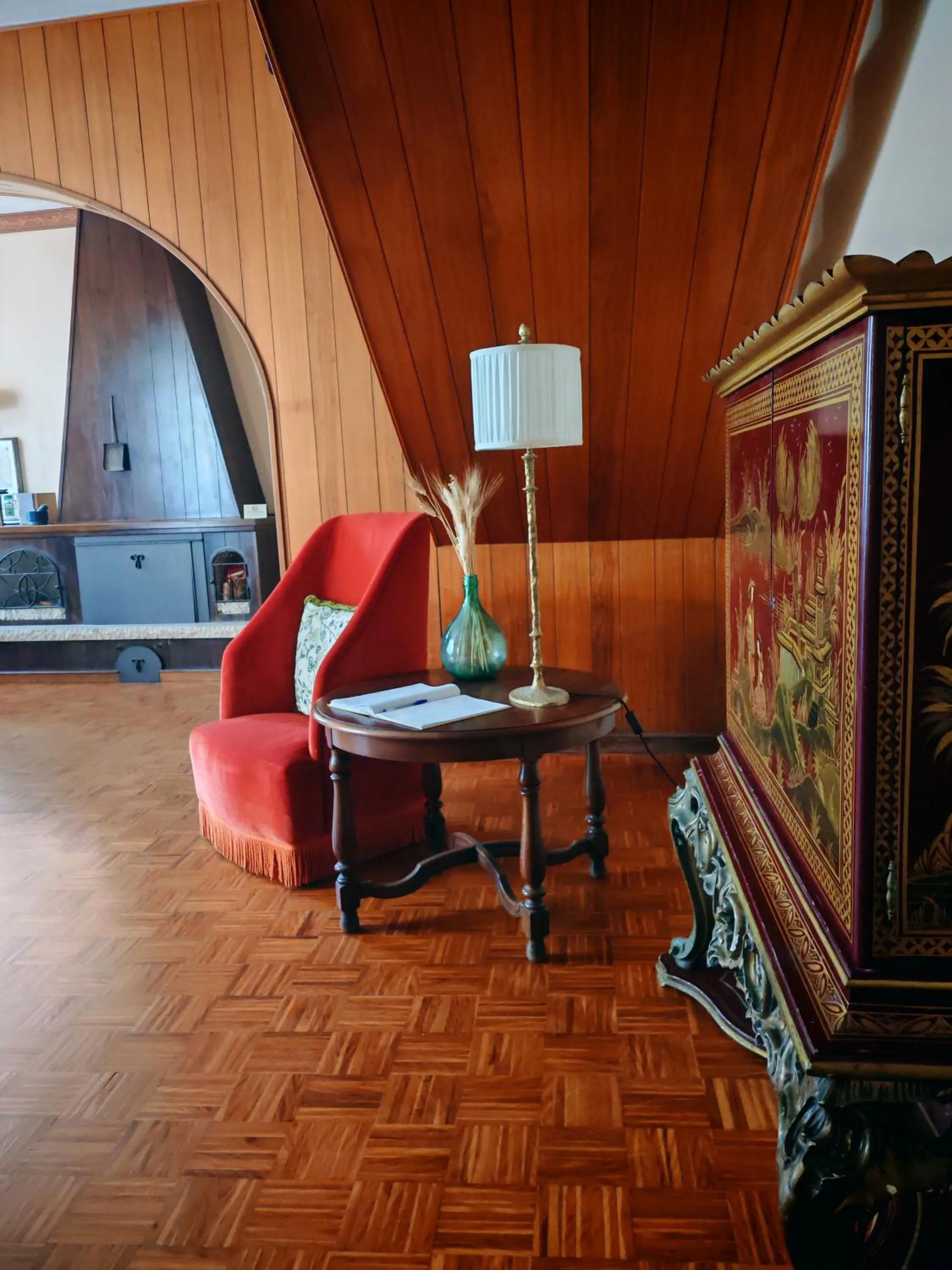 Decorative detail in Liodoro Catania B&B