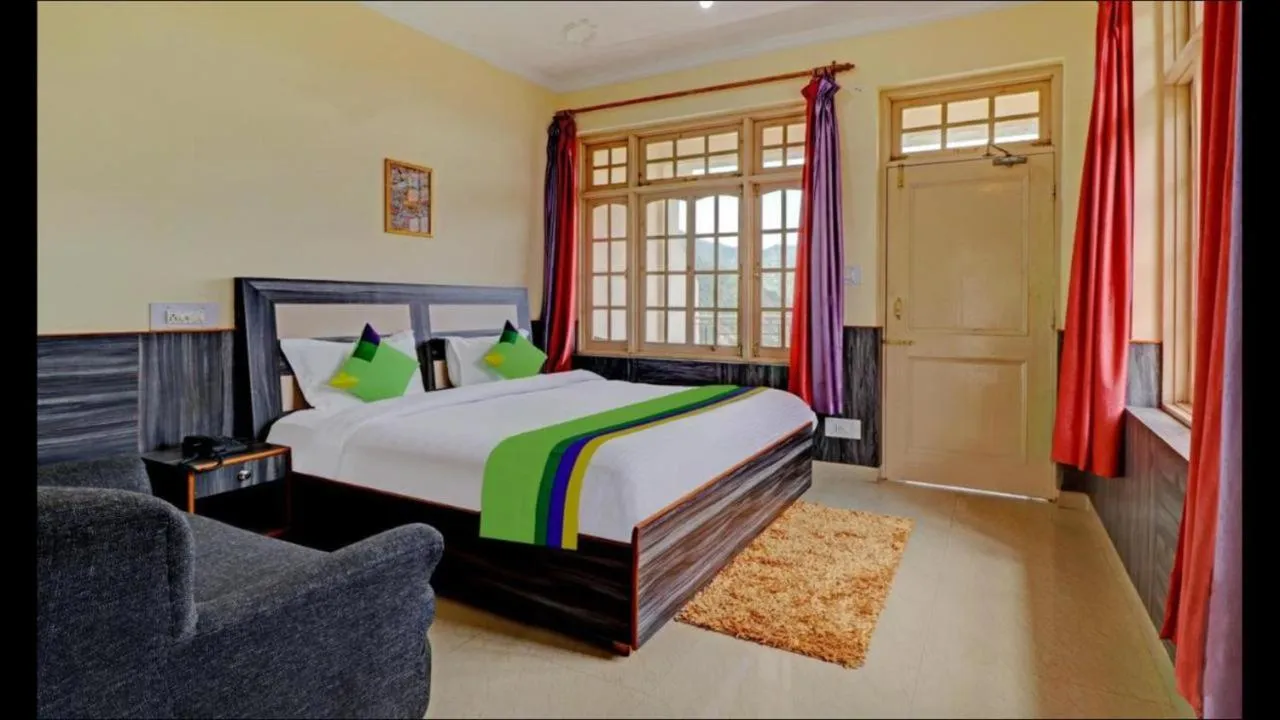 Bed in Sky Pie hotel