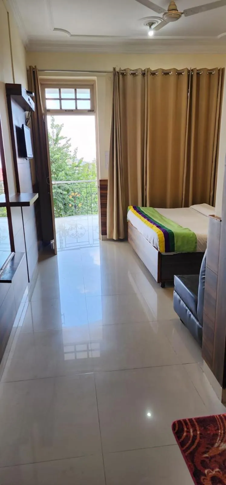 Bed in Sky Pie hotel