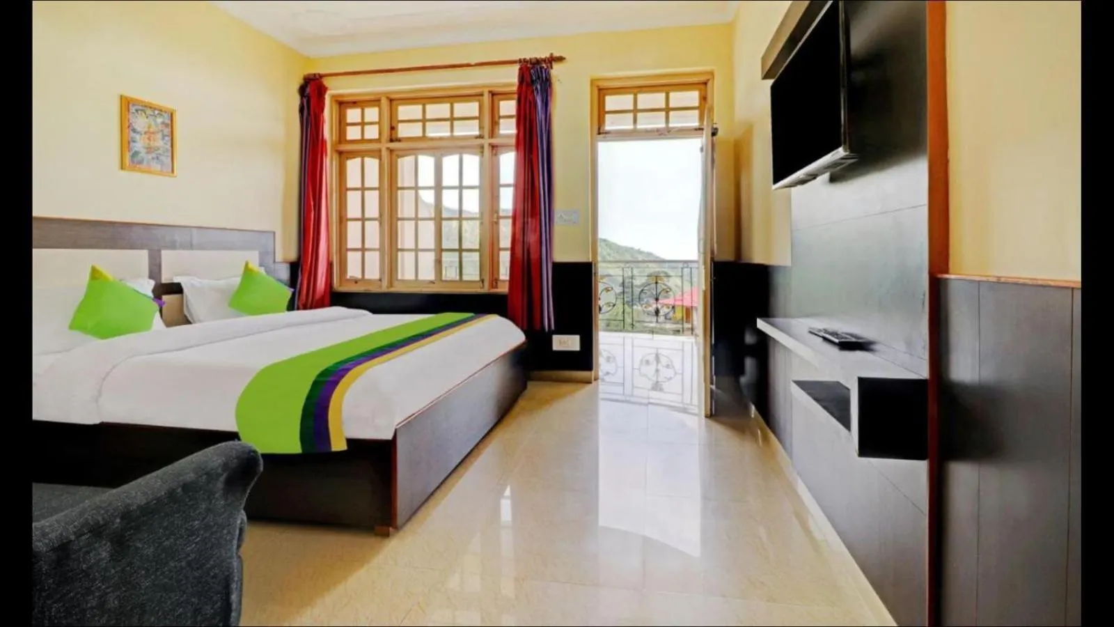 Bed in Sky Pie hotel