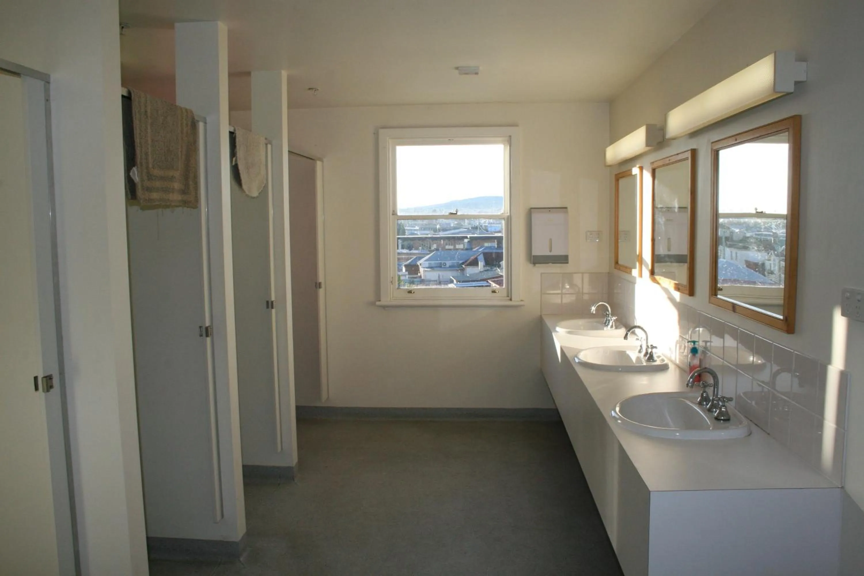 Toilet in Arthouse Hostel