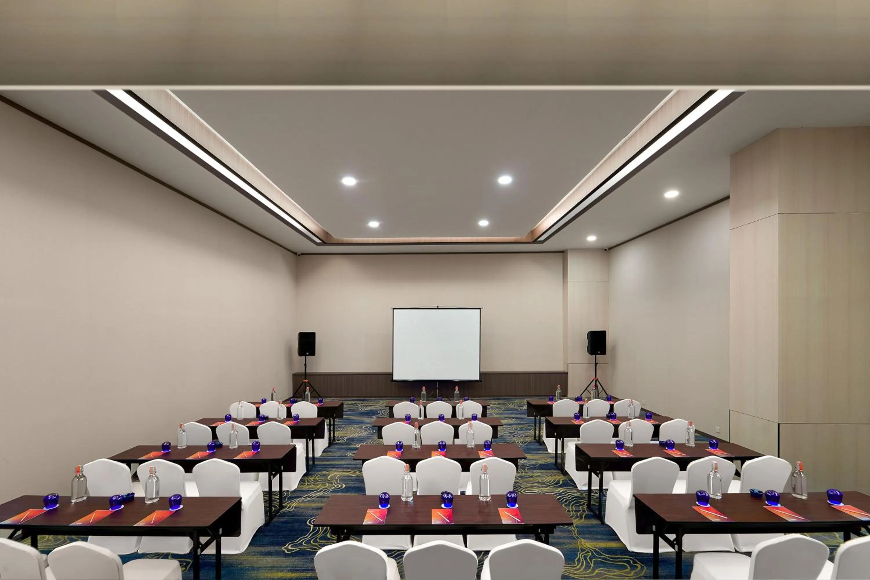 Meeting/conference room in HARRIS Hotel & Suites Nagoya Batam