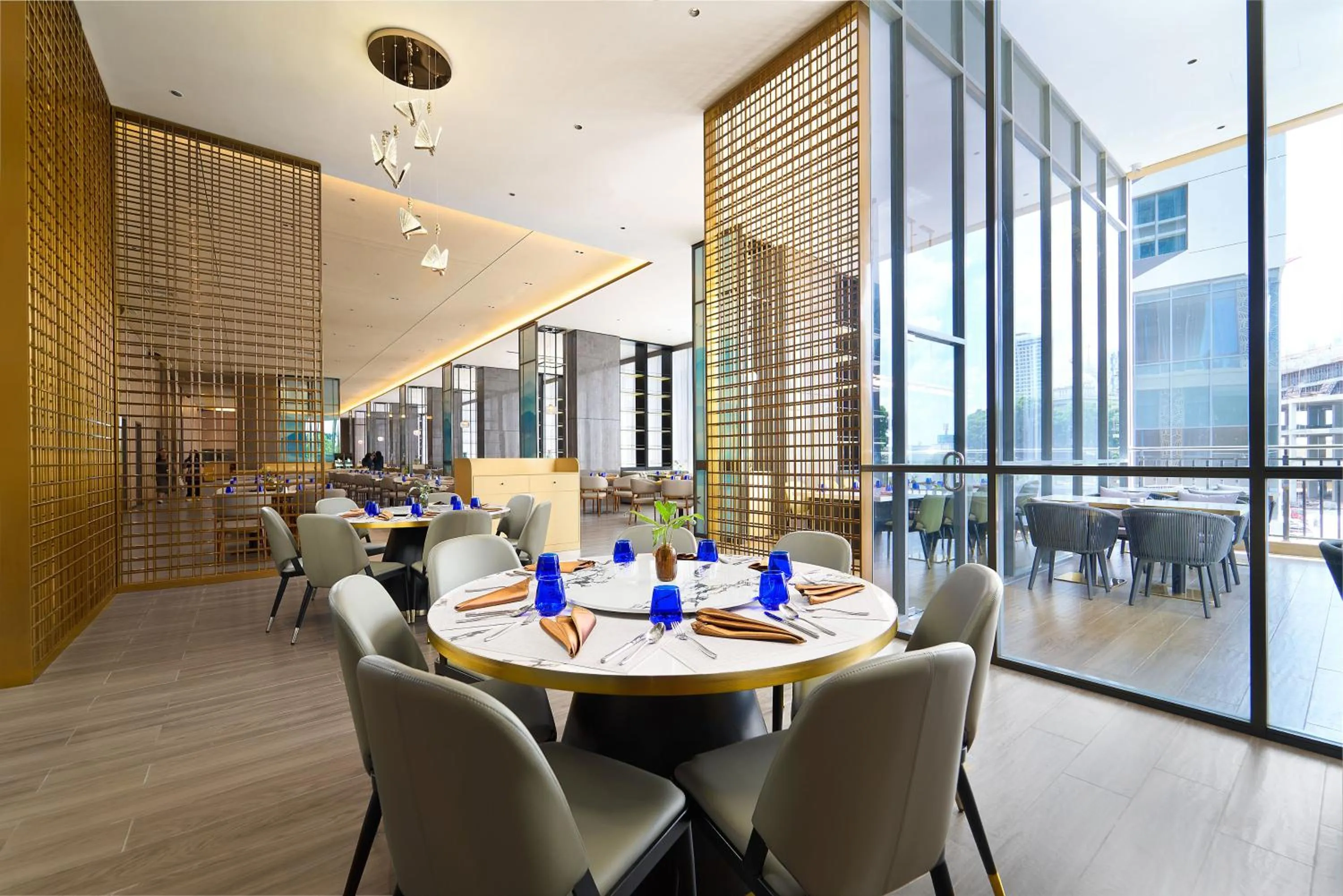 Restaurant/places to eat in HARRIS Hotel & Suites Nagoya Batam