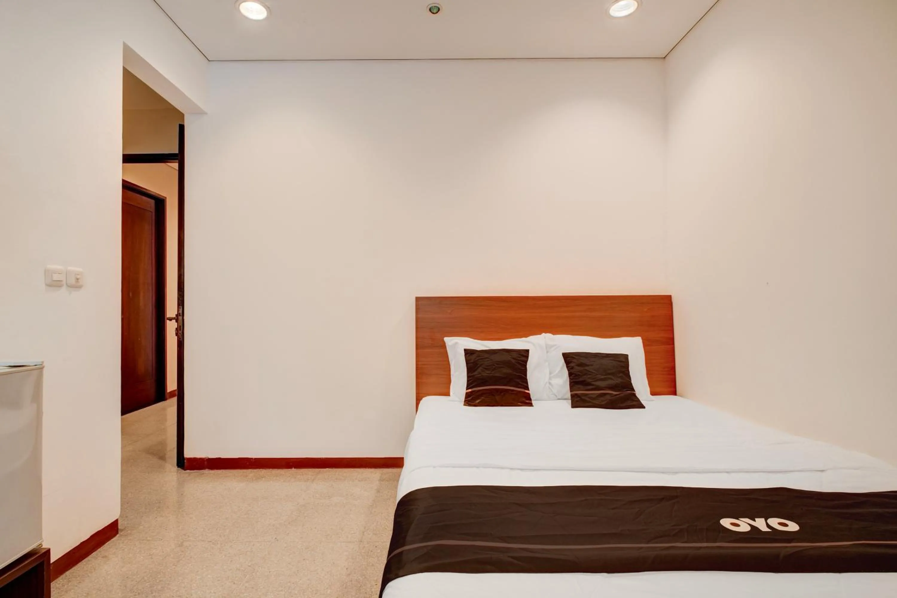 Bedroom, Bed in Collection O near MRT Cipete Raya formerly Terogong Sembilan