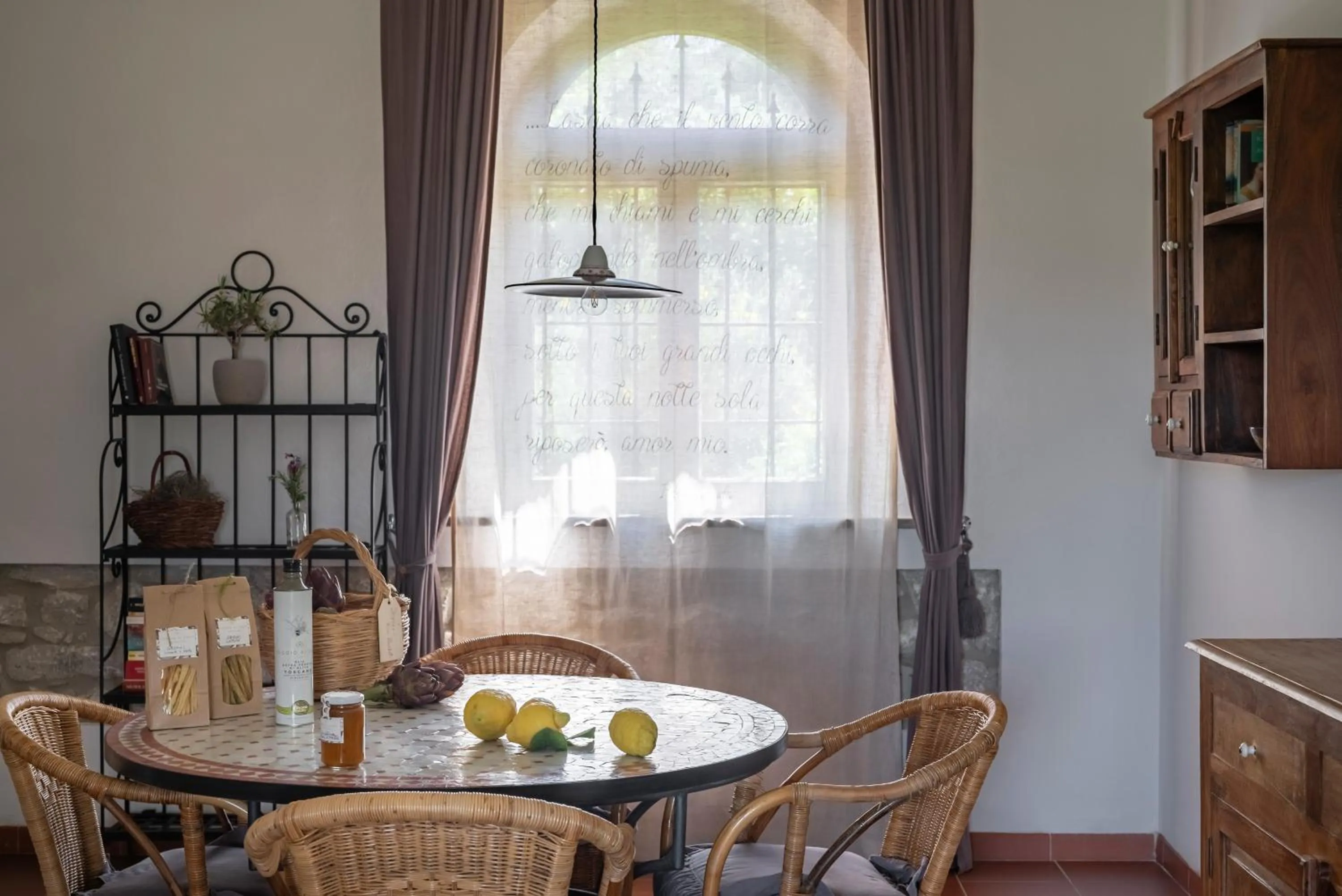 Property building in La Muccheria