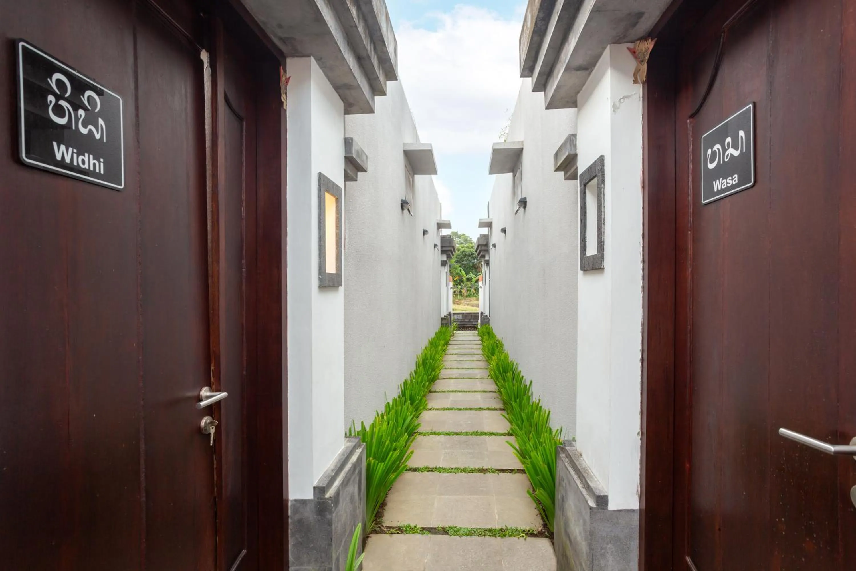 Facade/entrance in Om Villas Kedungu