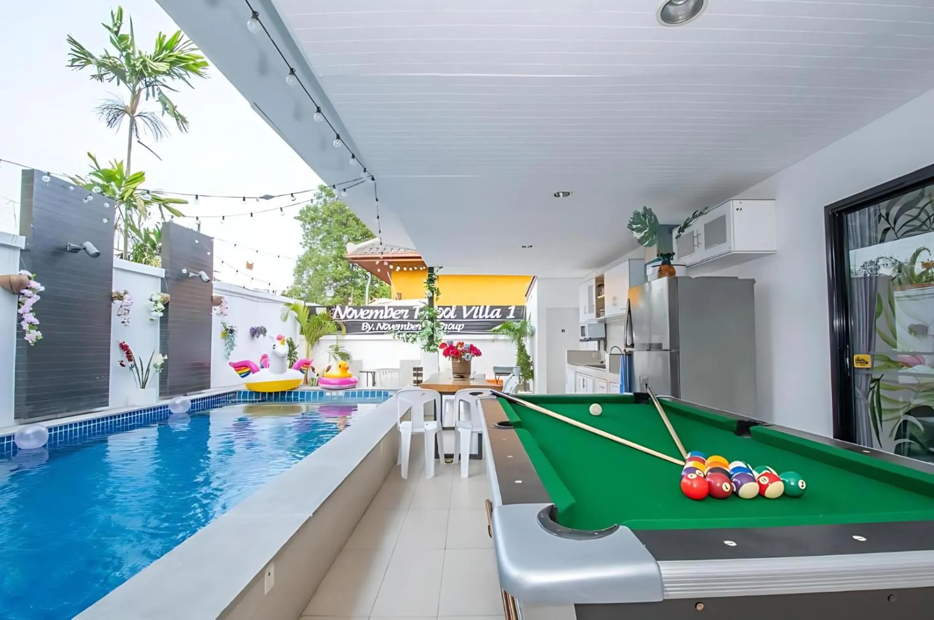 Billiard in Hunter Hide Pool Villa