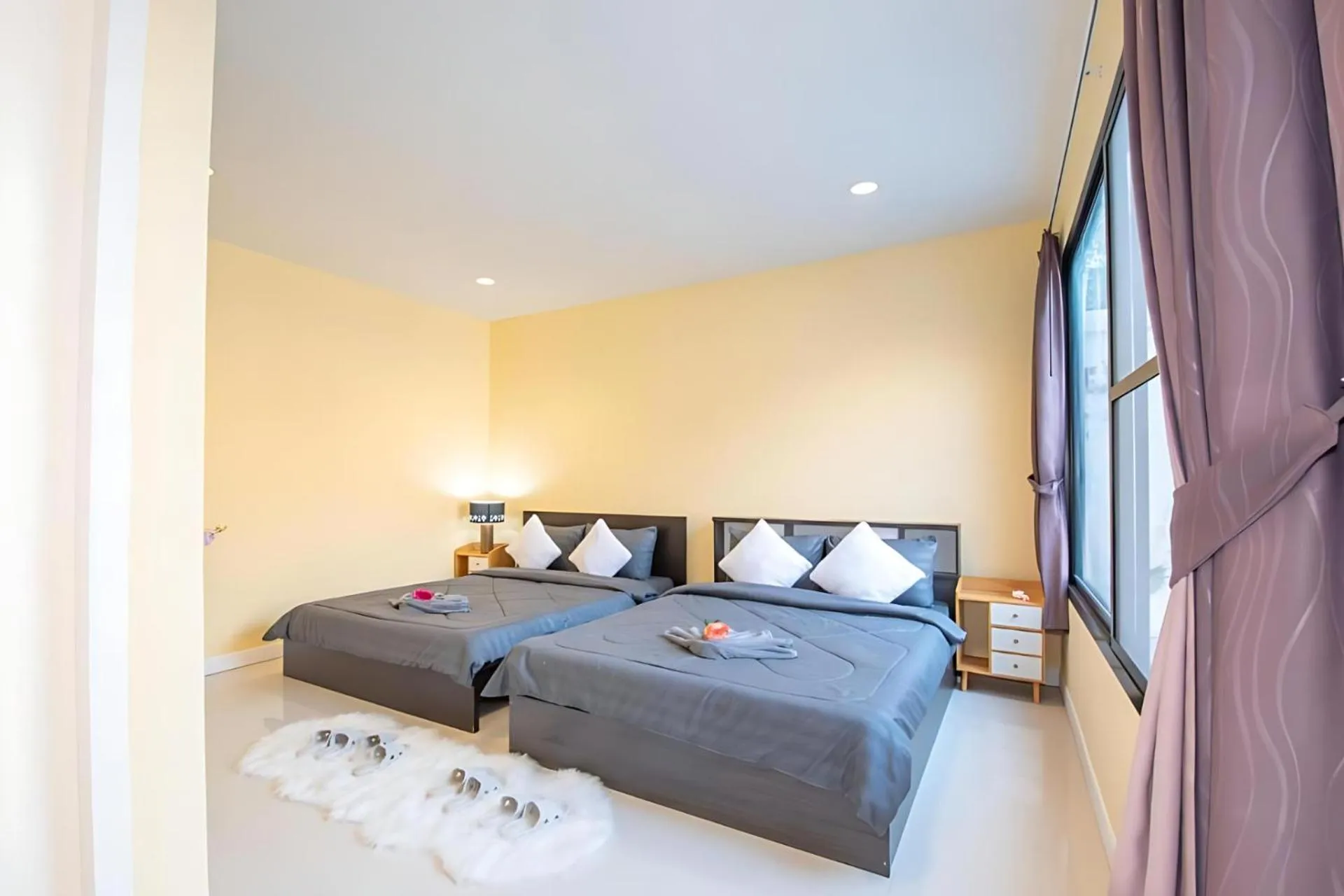 Bed in Hunter Hide Pool Villa