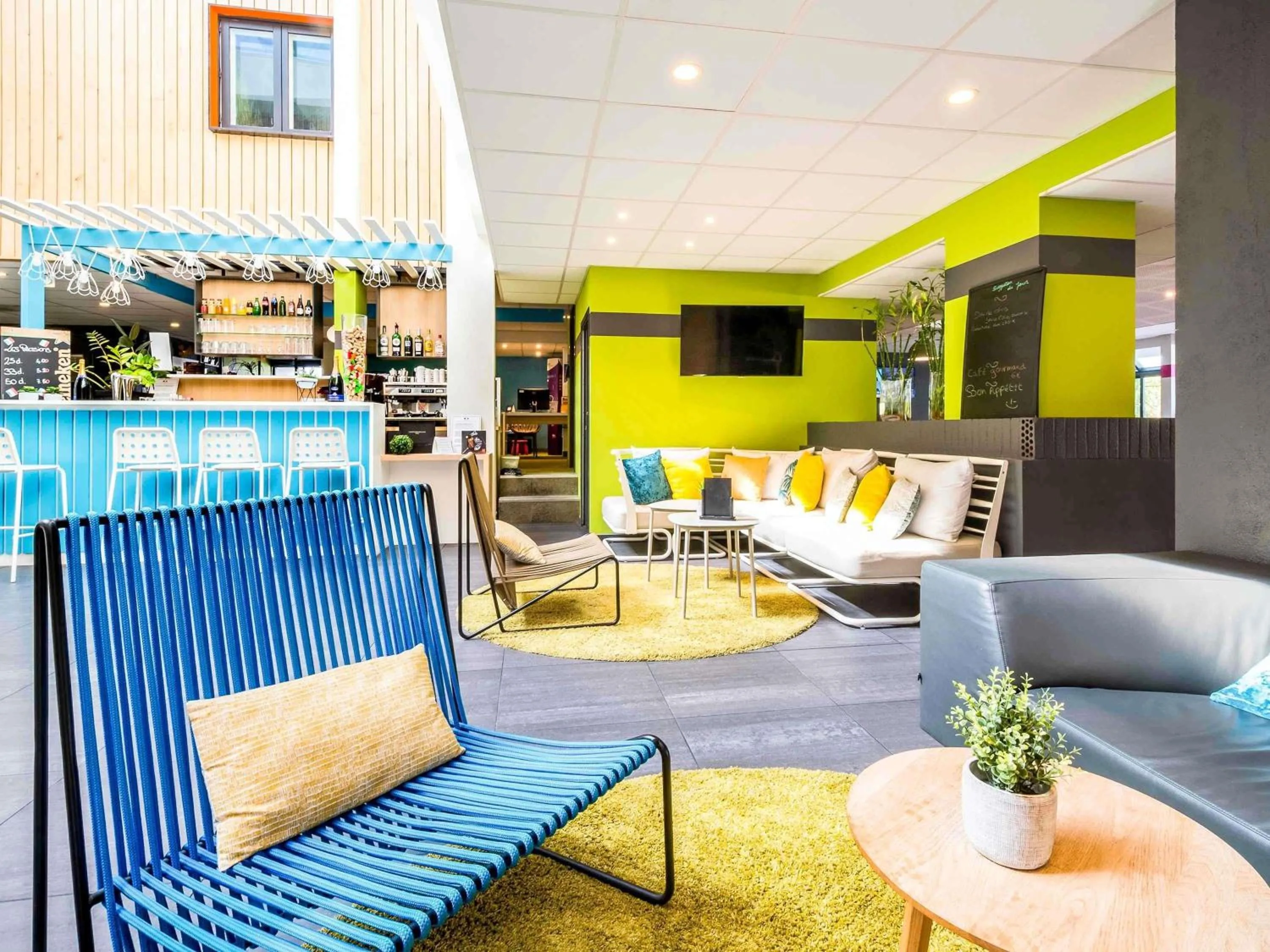 Property building in Ibis Styles Toulouse Labège