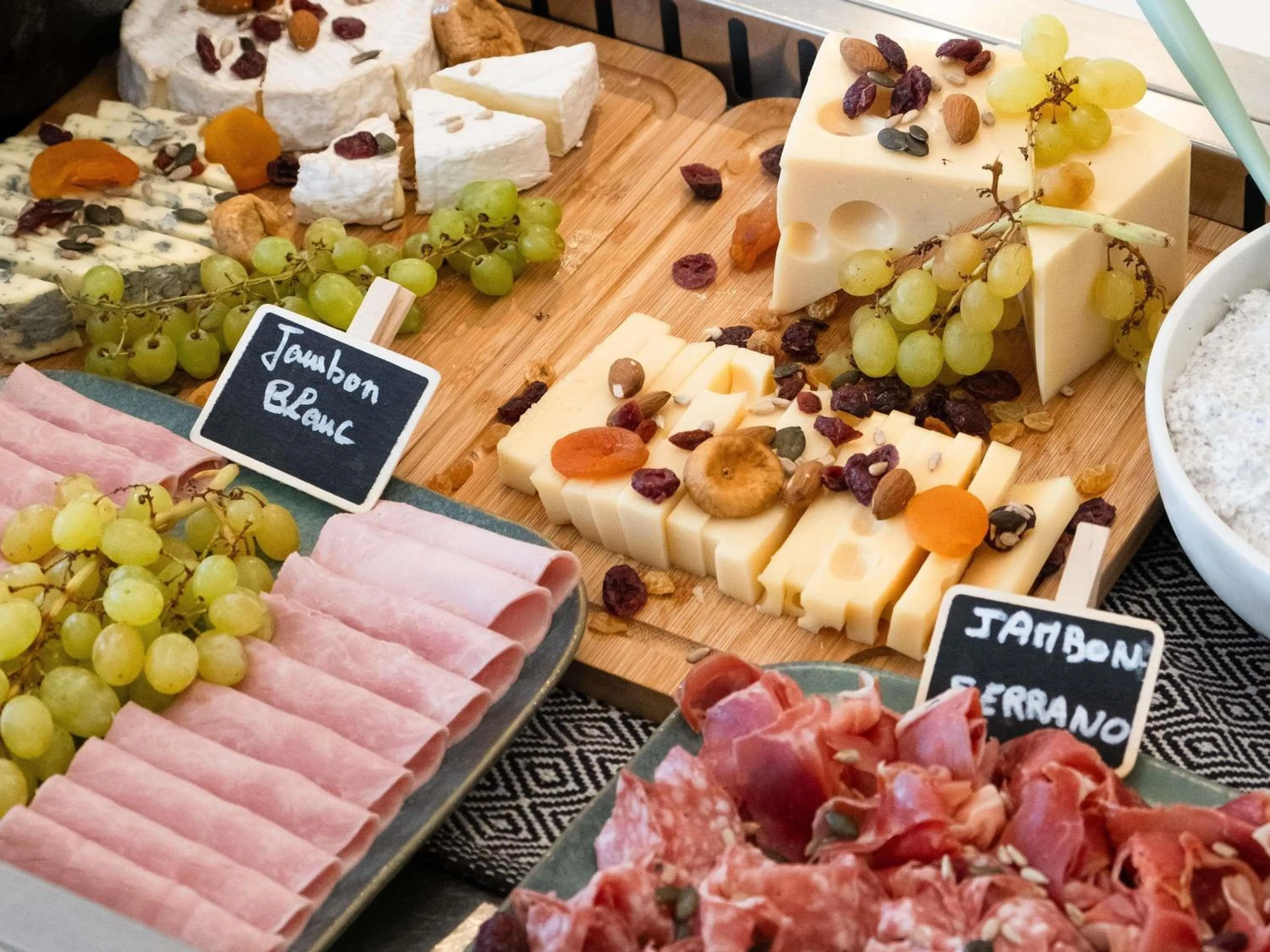 Breakfast in Ibis Styles Toulouse Labège