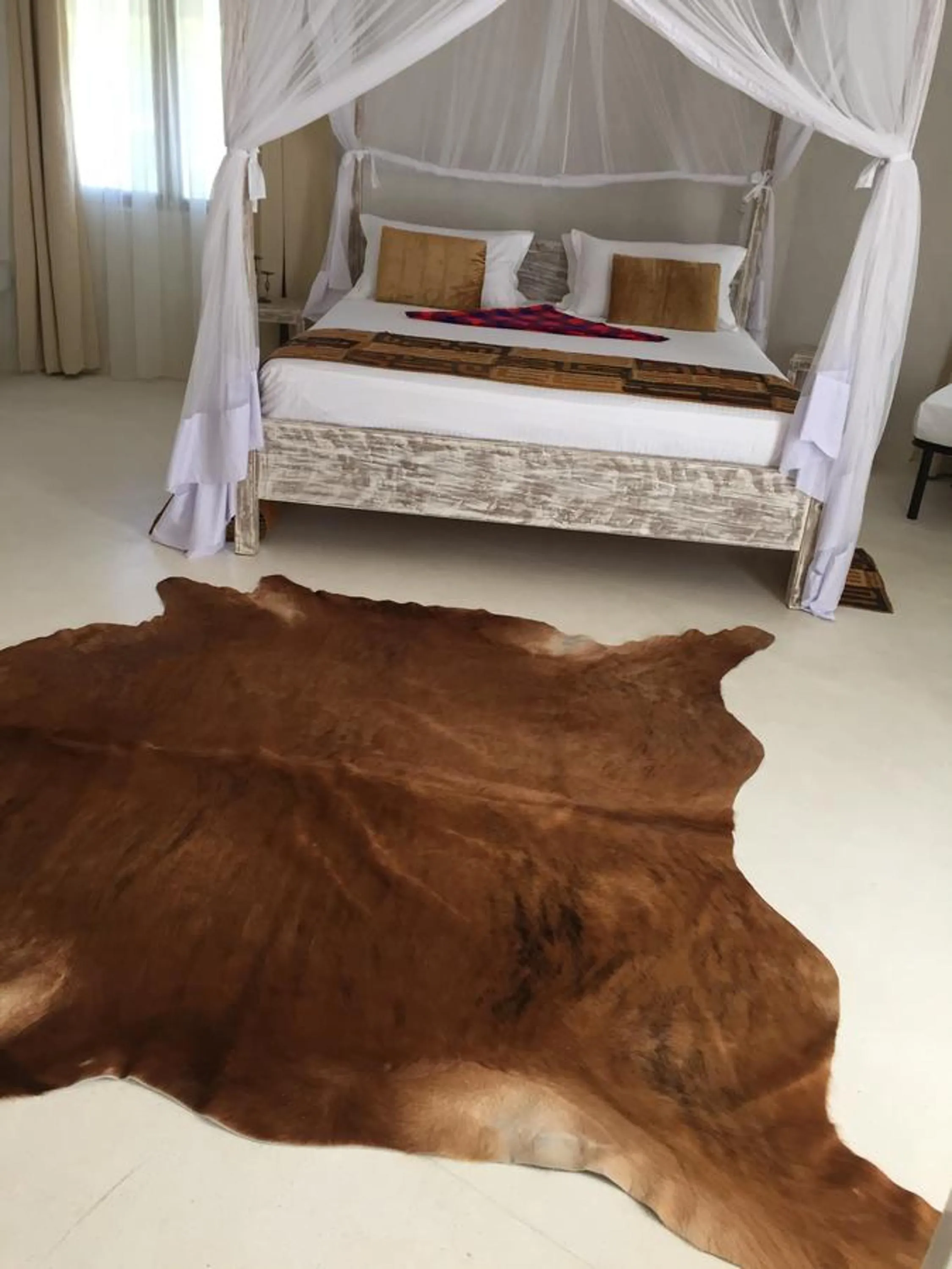 Decorative detail, Bed in The Villa Luxury Suites Hotel