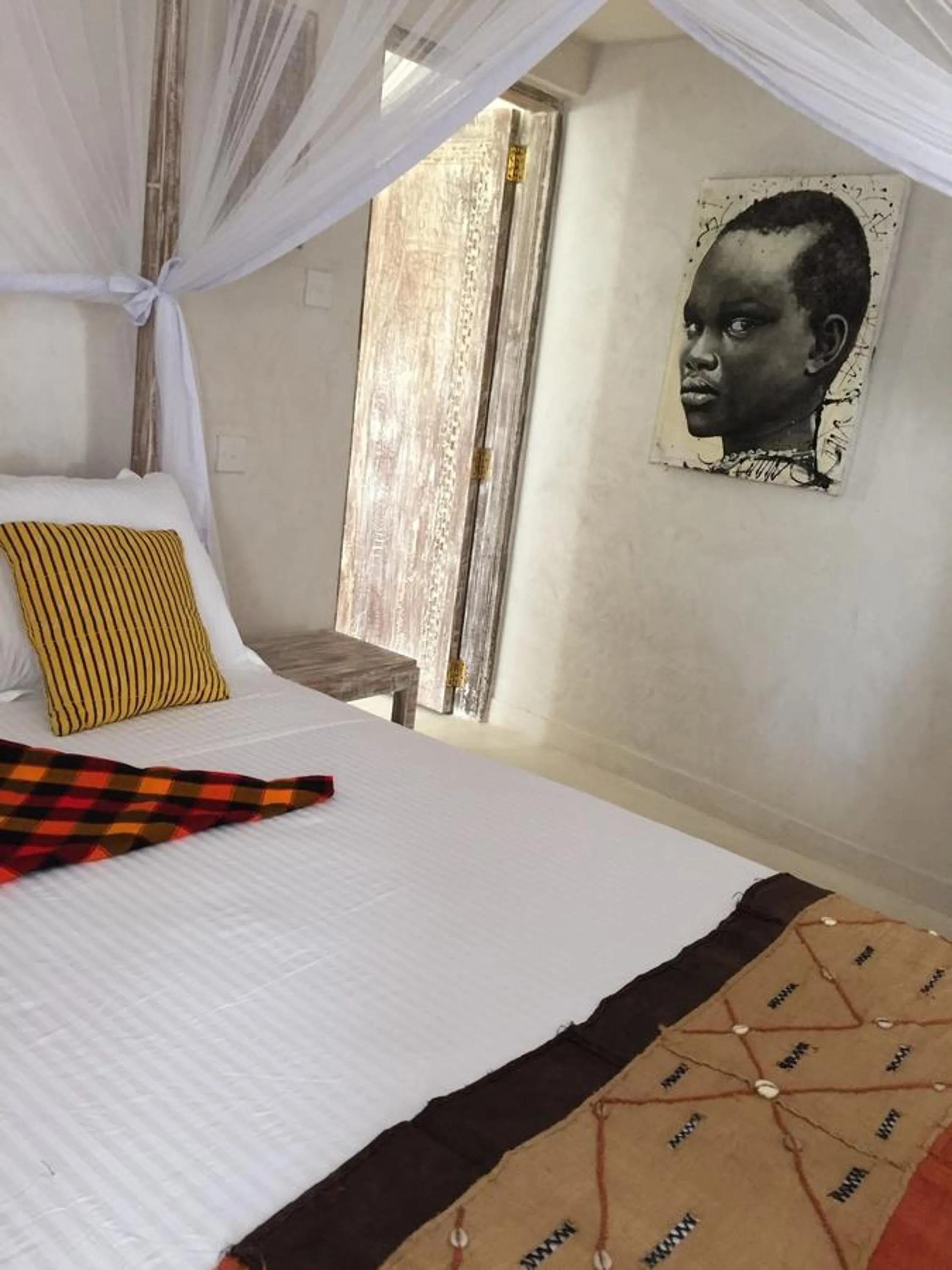 Decorative detail, Bed in The Villa Luxury Suites Hotel