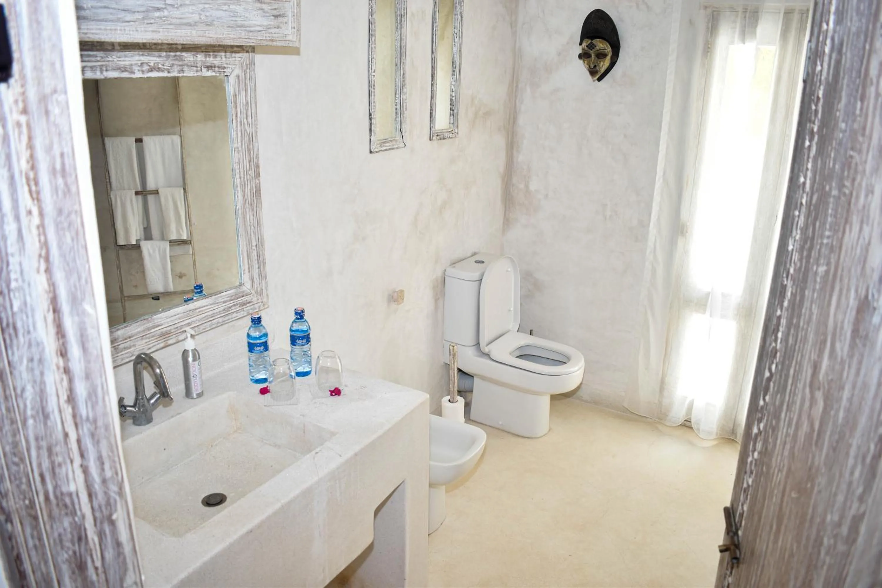 Toilet in The Villa Luxury Suites Hotel