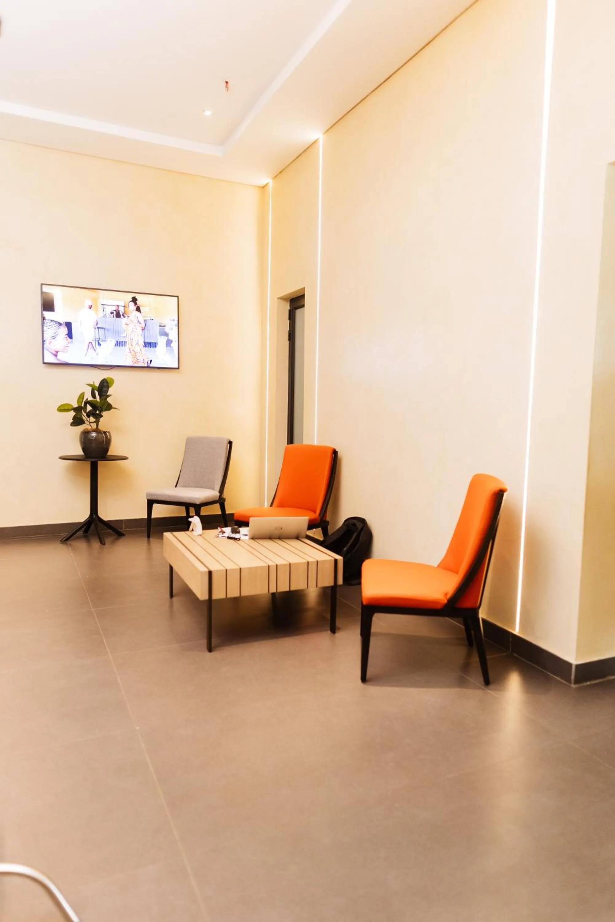 38 on Boulders Hotel