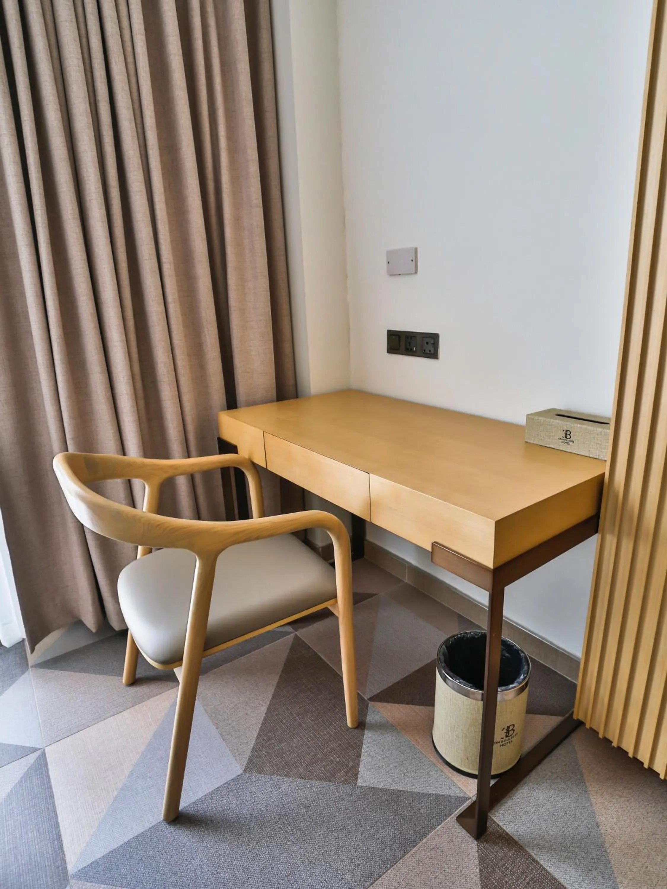 38 on Boulders Hotel