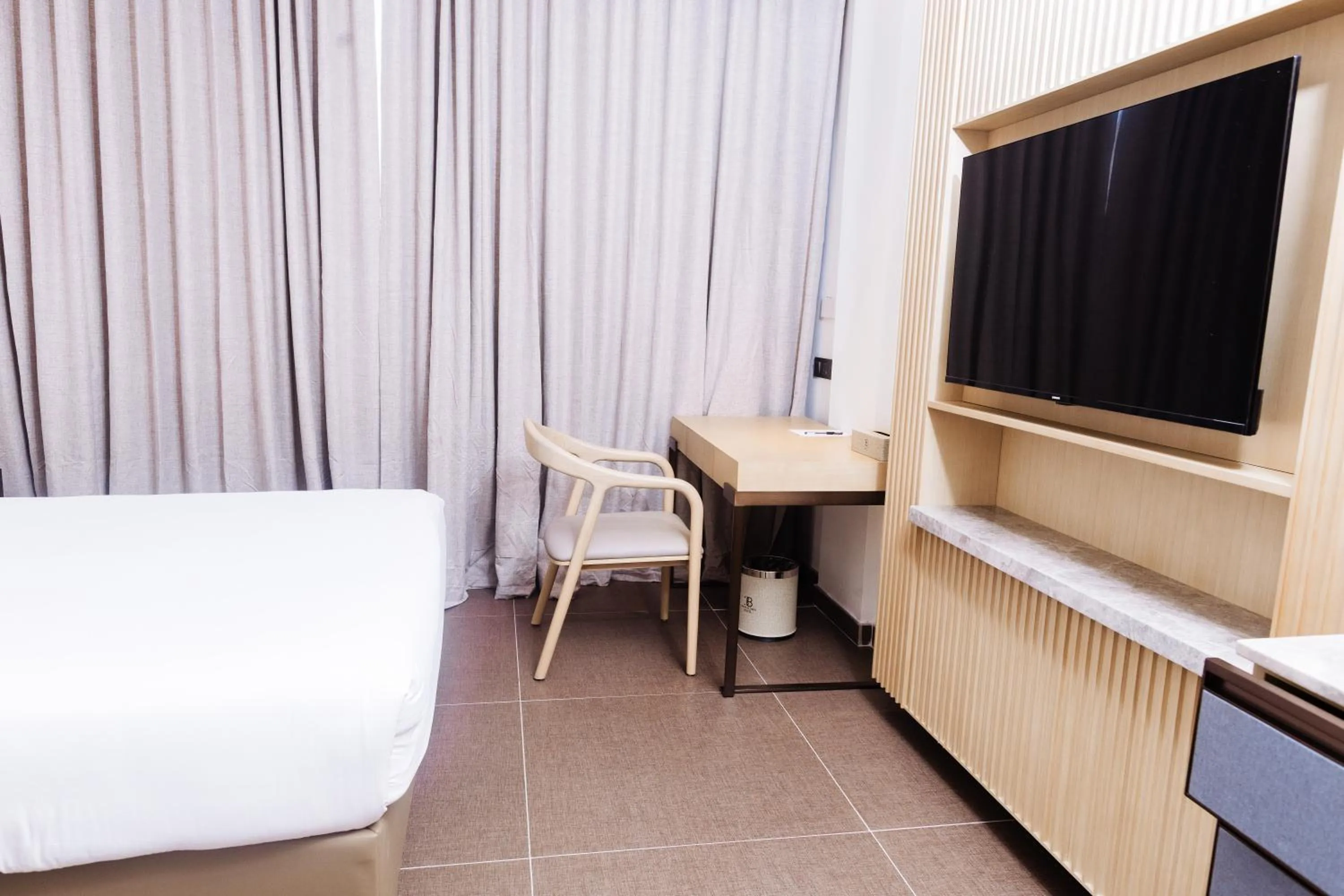 Bed in 38 on Boulders Hotel