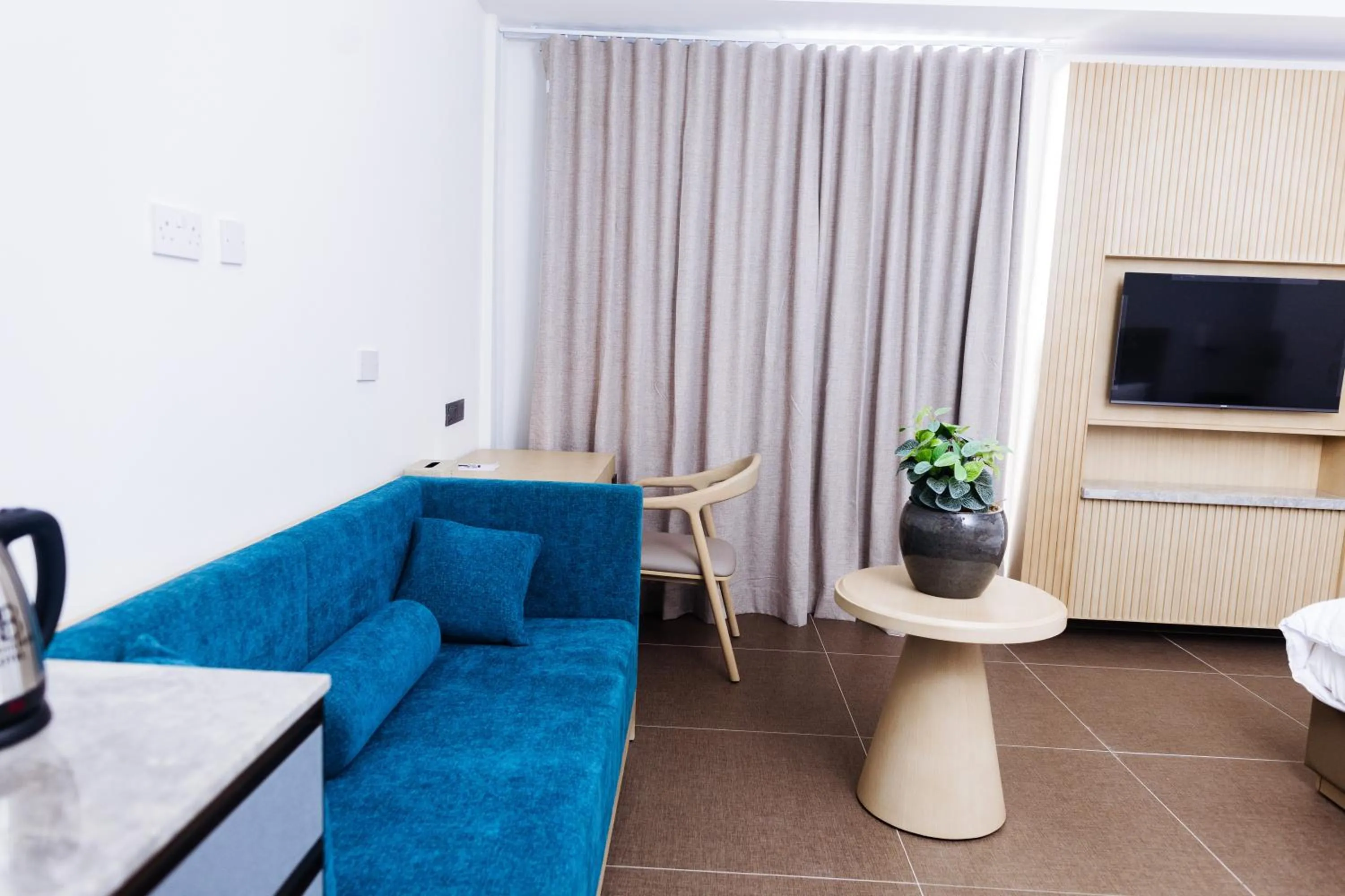 38 on Boulders Hotel