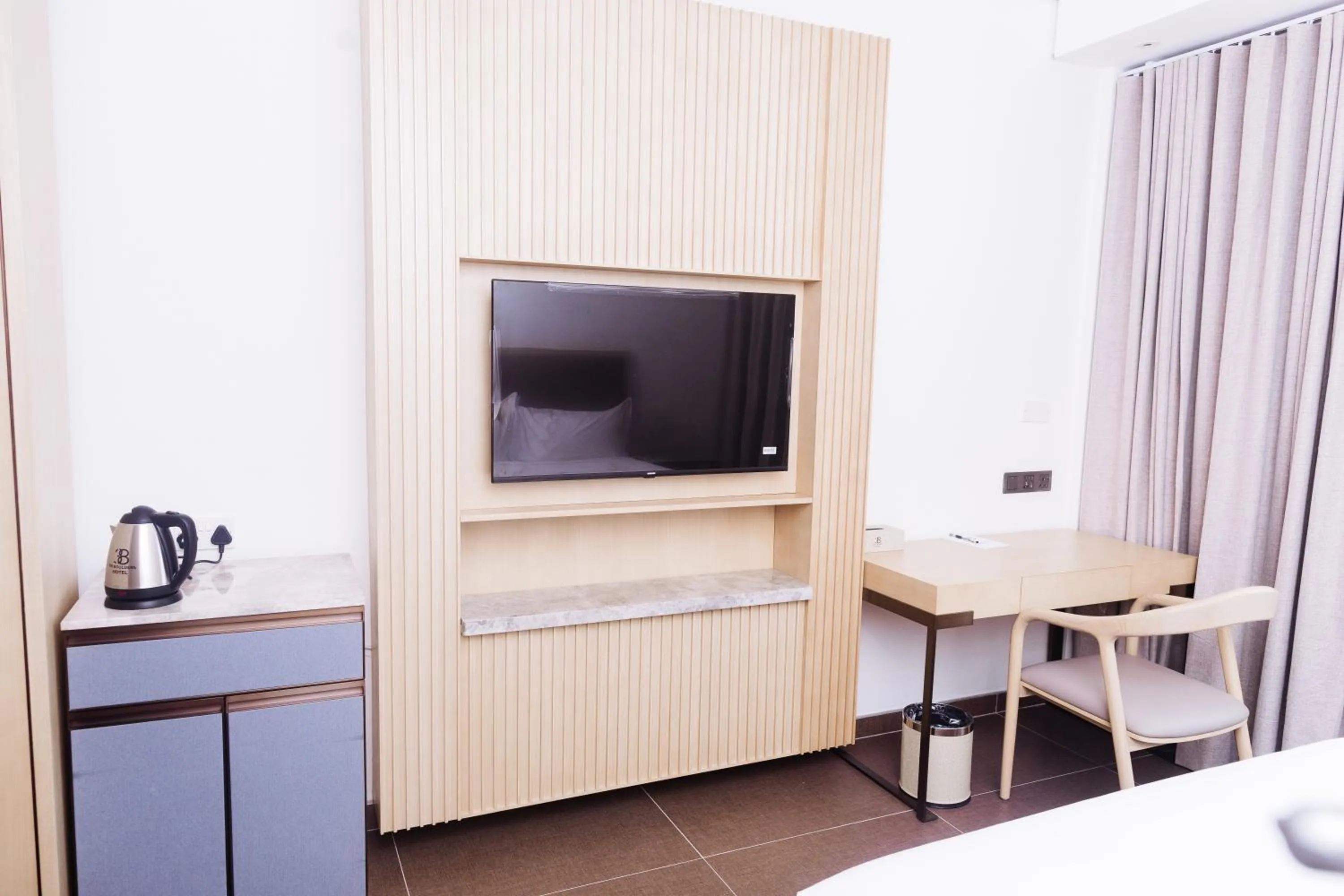 38 on Boulders Hotel