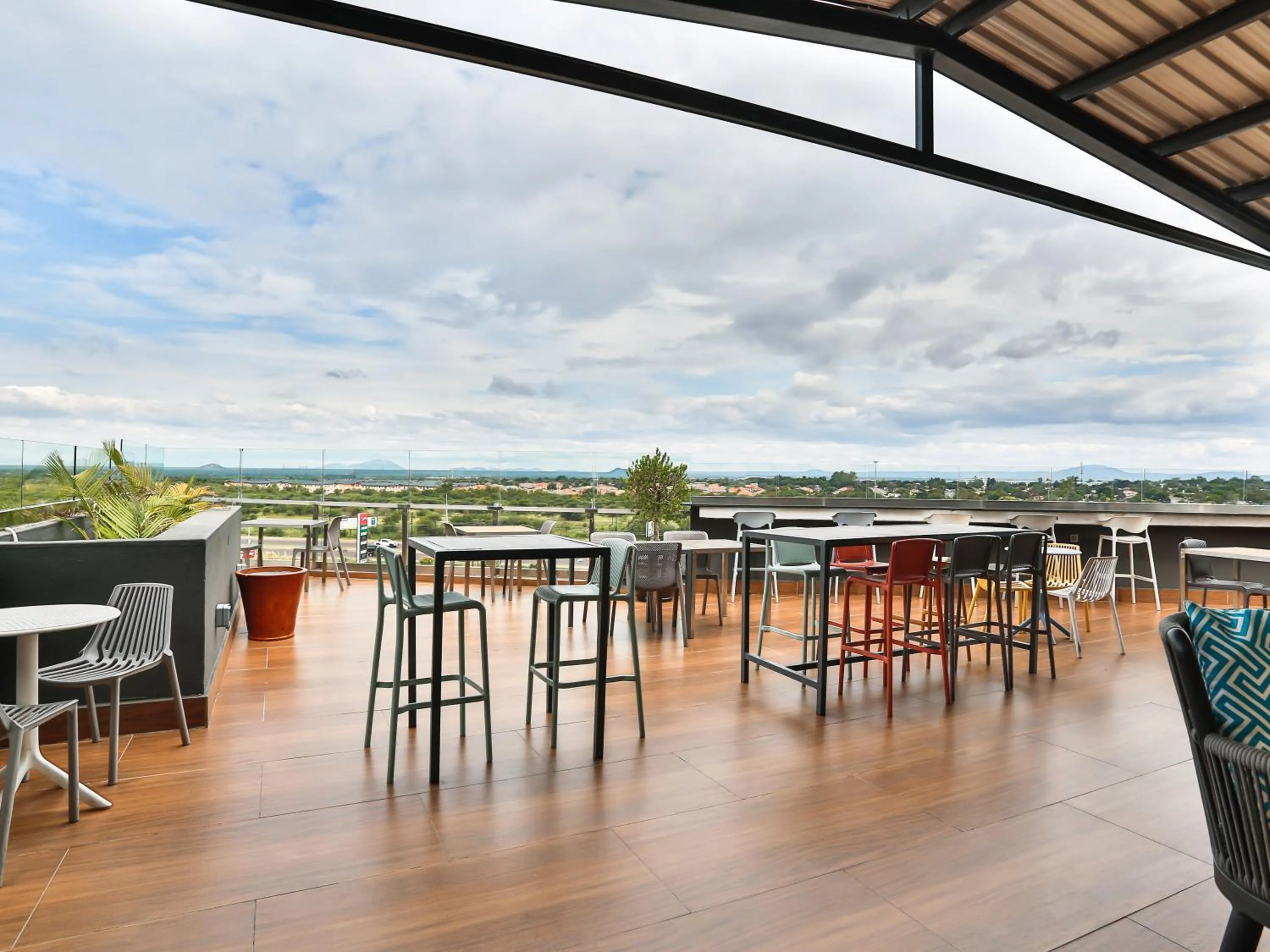 38 on Boulders Hotel