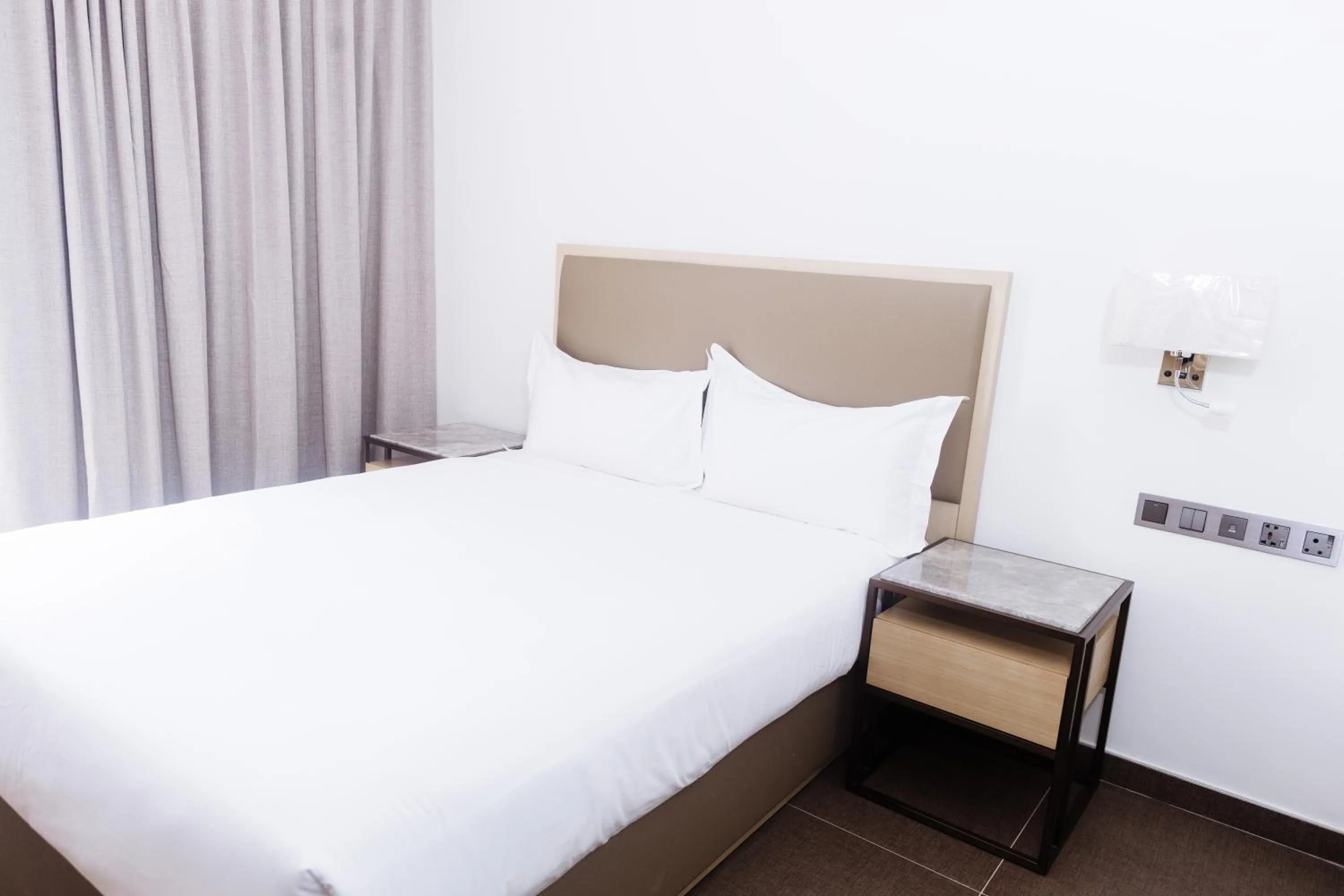 Bed in 38 on Boulders Hotel