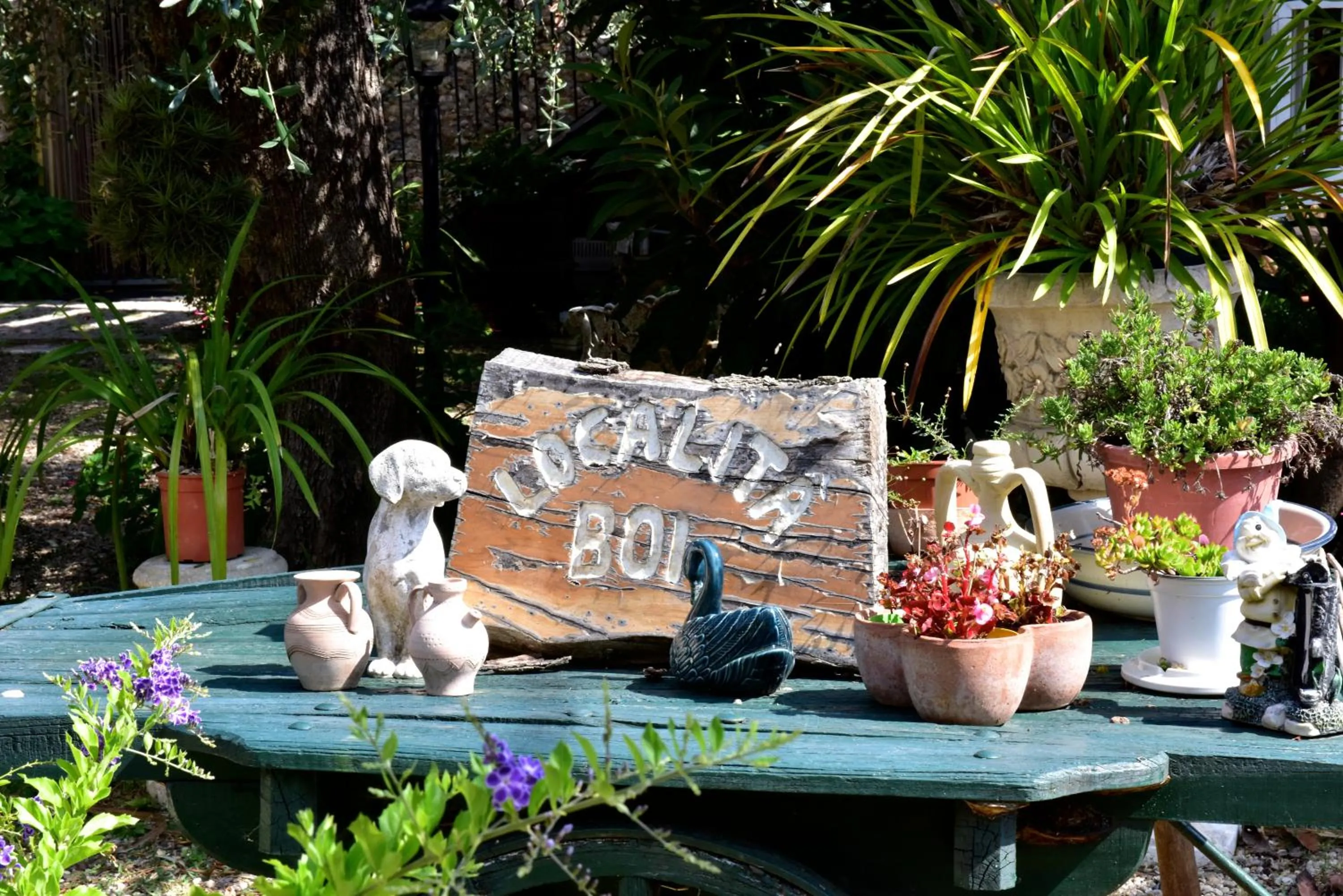 Decorative detail in Locanda Dei Boi