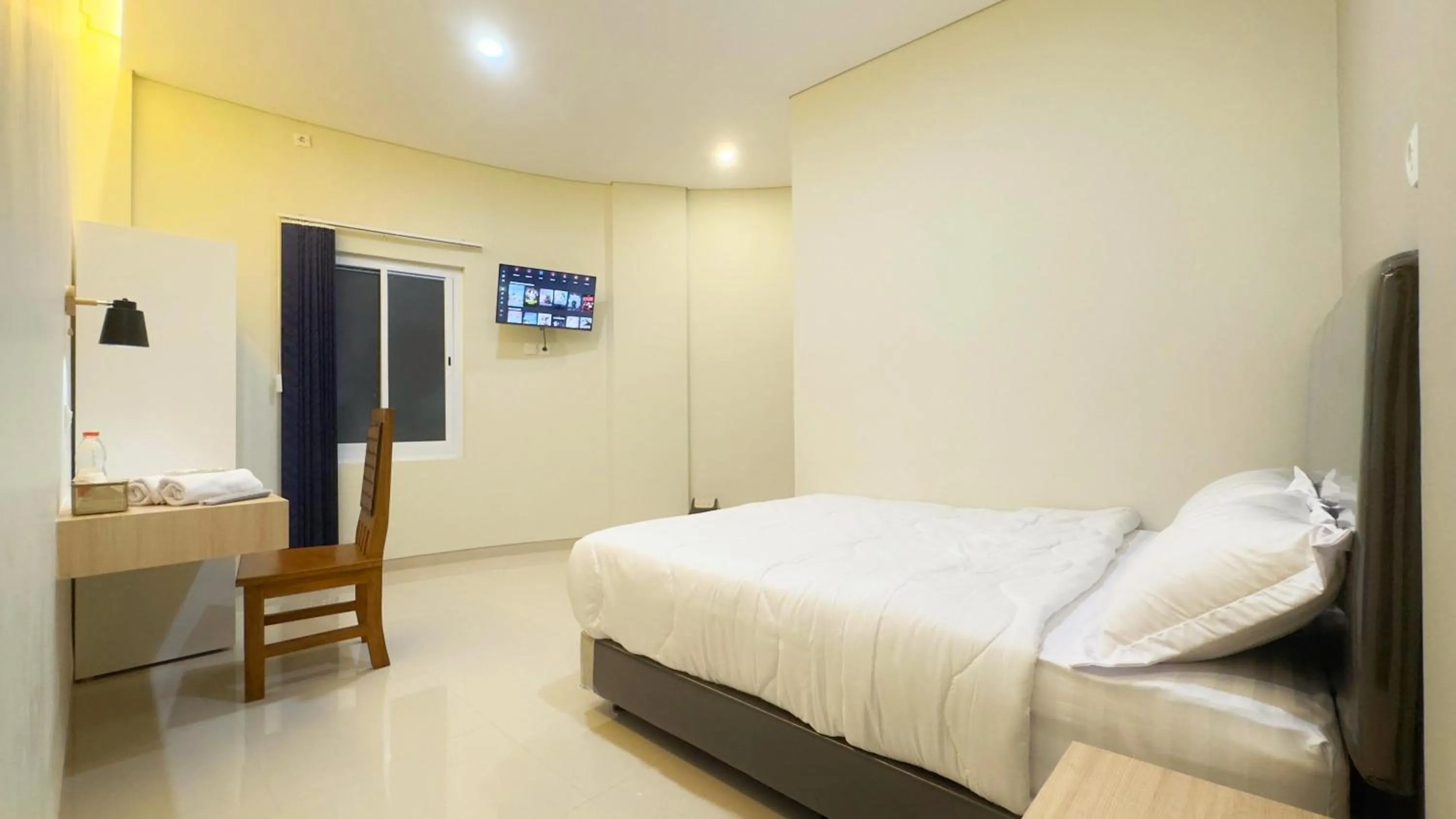 Bed in Nganjuk Family Guest House