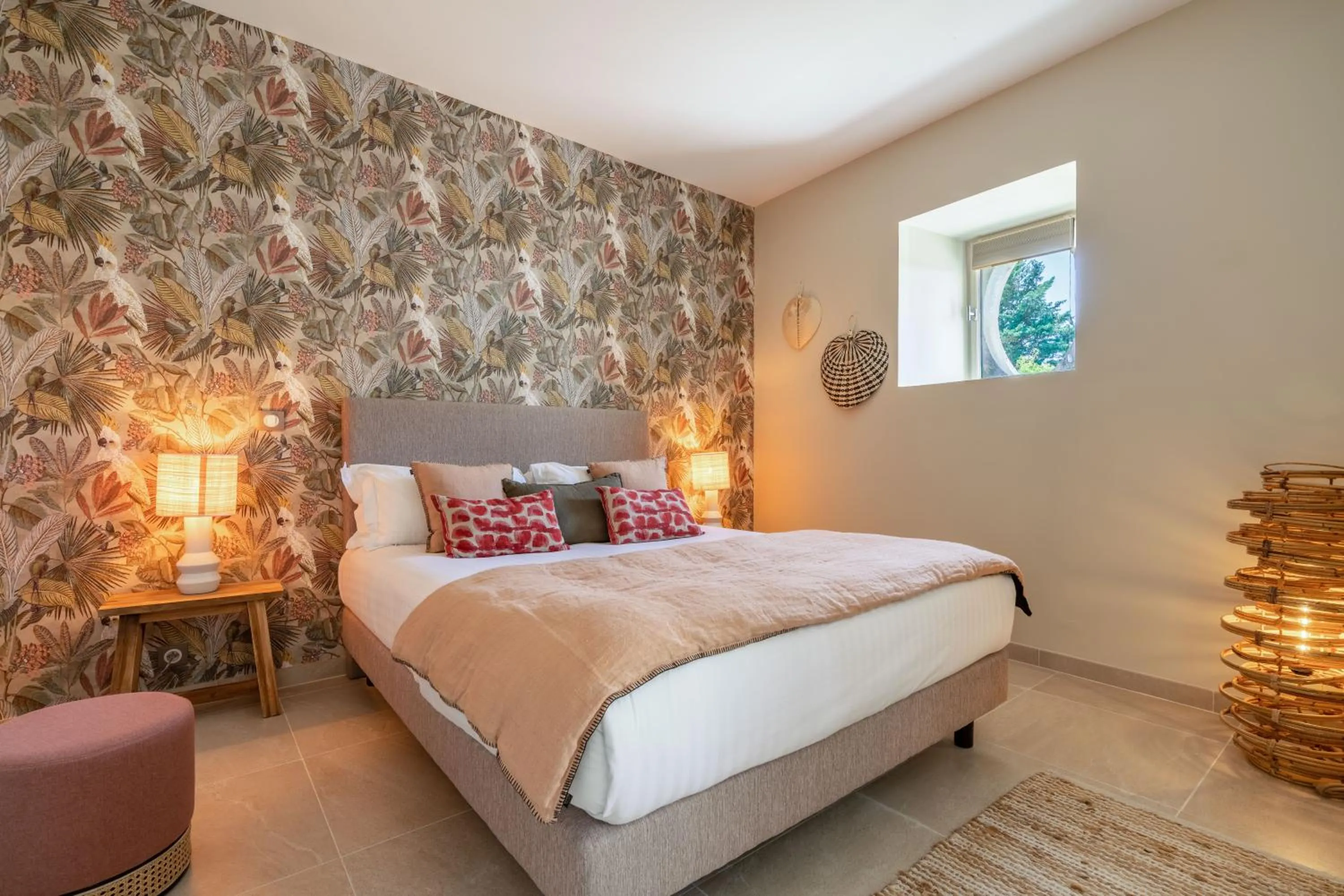 Bed in La Cour Des Sens