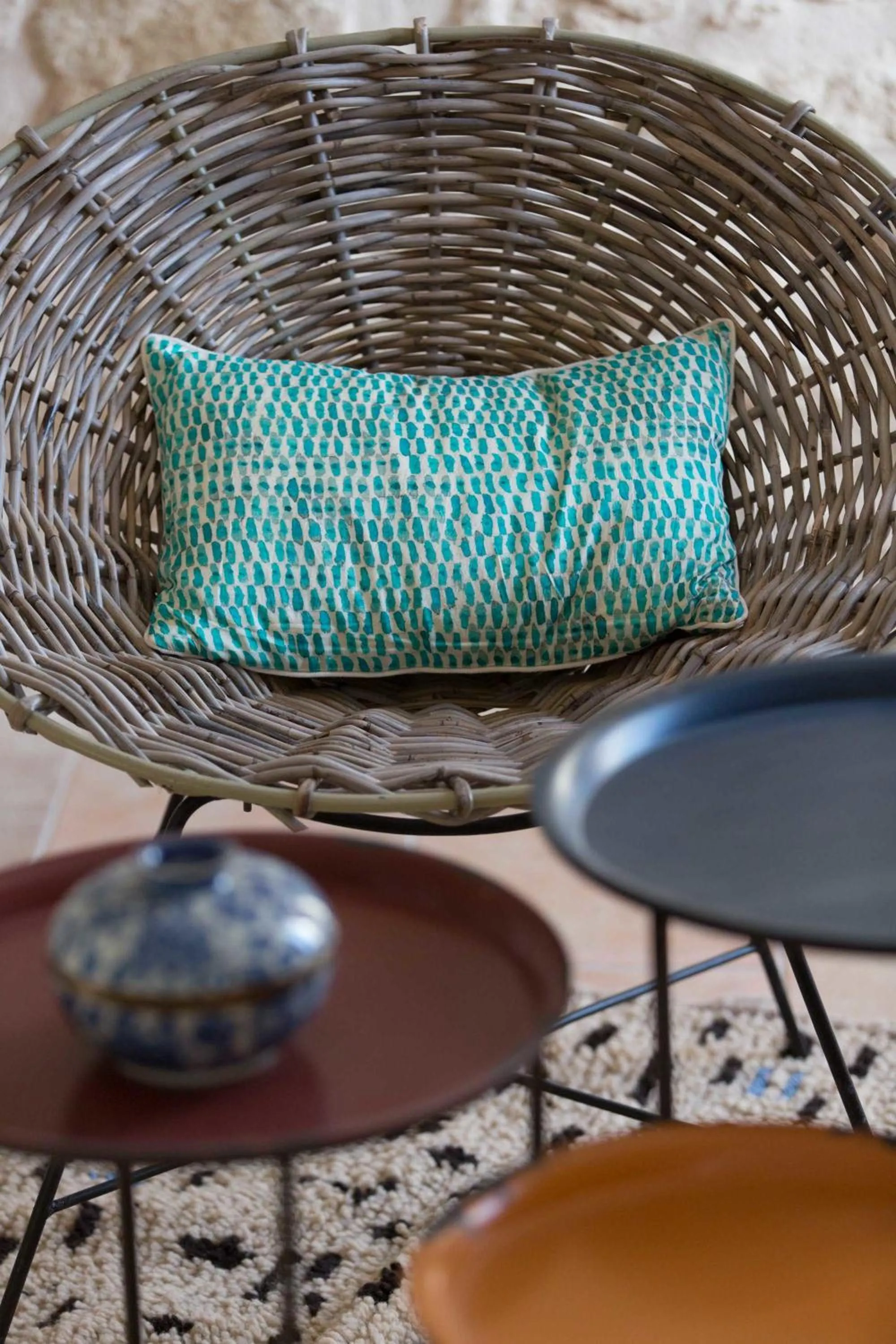 Decorative detail in La Cour Des Sens