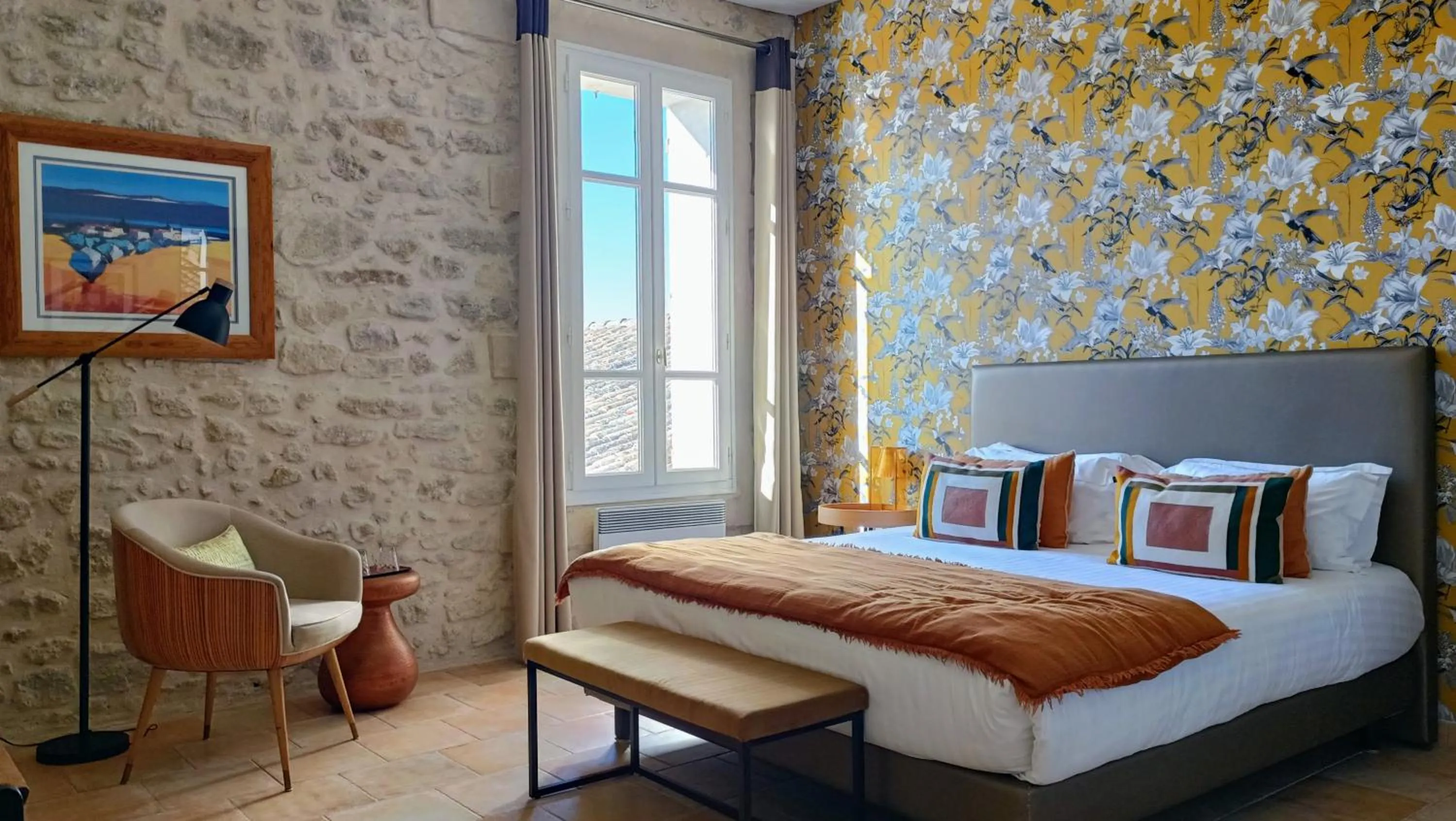 Bed in La Cour Des Sens